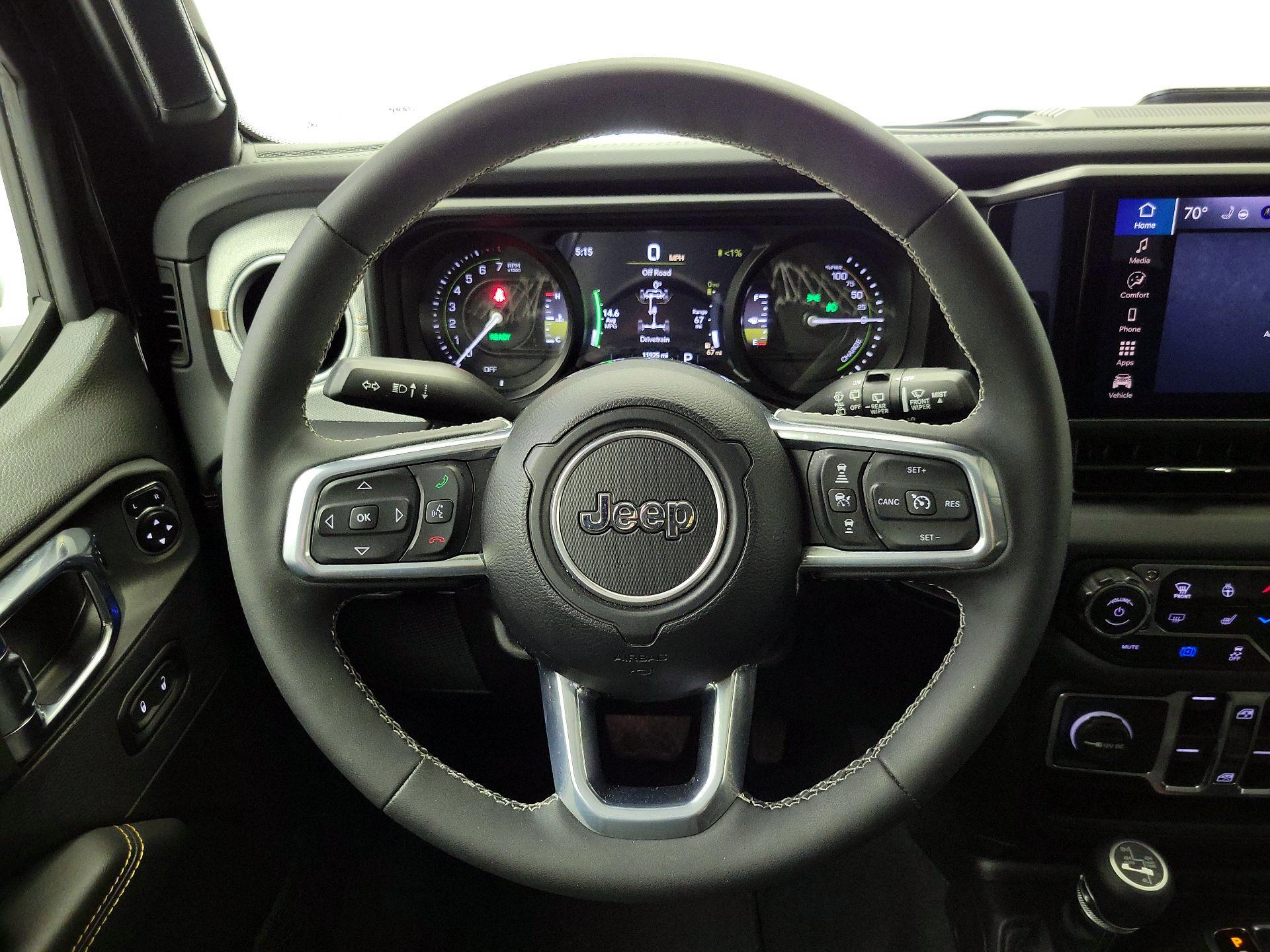 Thumbnail: 2025 Jeep Wrangler - 10