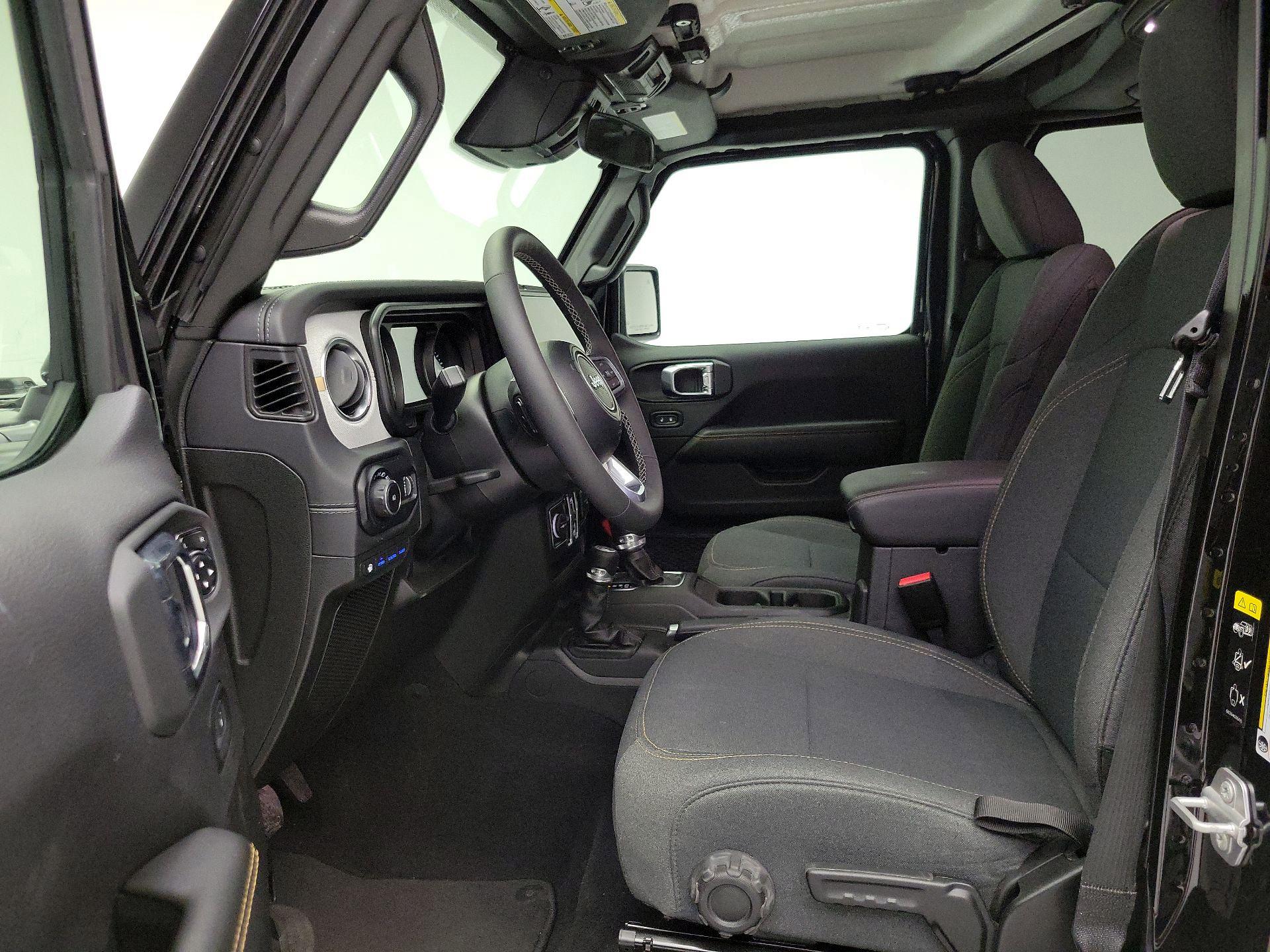 Thumbnail: 2025 Jeep Wrangler - 11