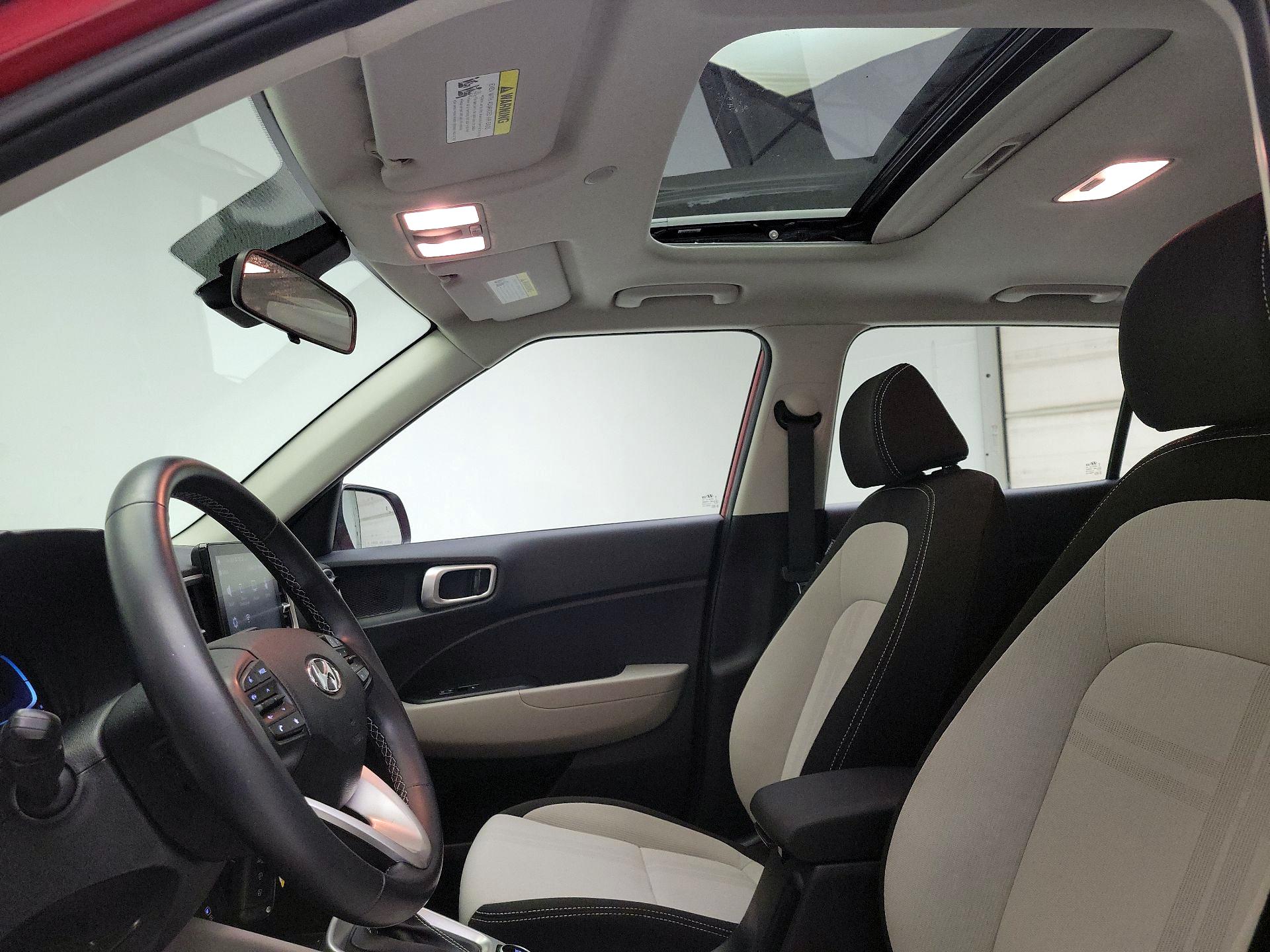 Thumbnail: 2023 Hyundai Venue - 19