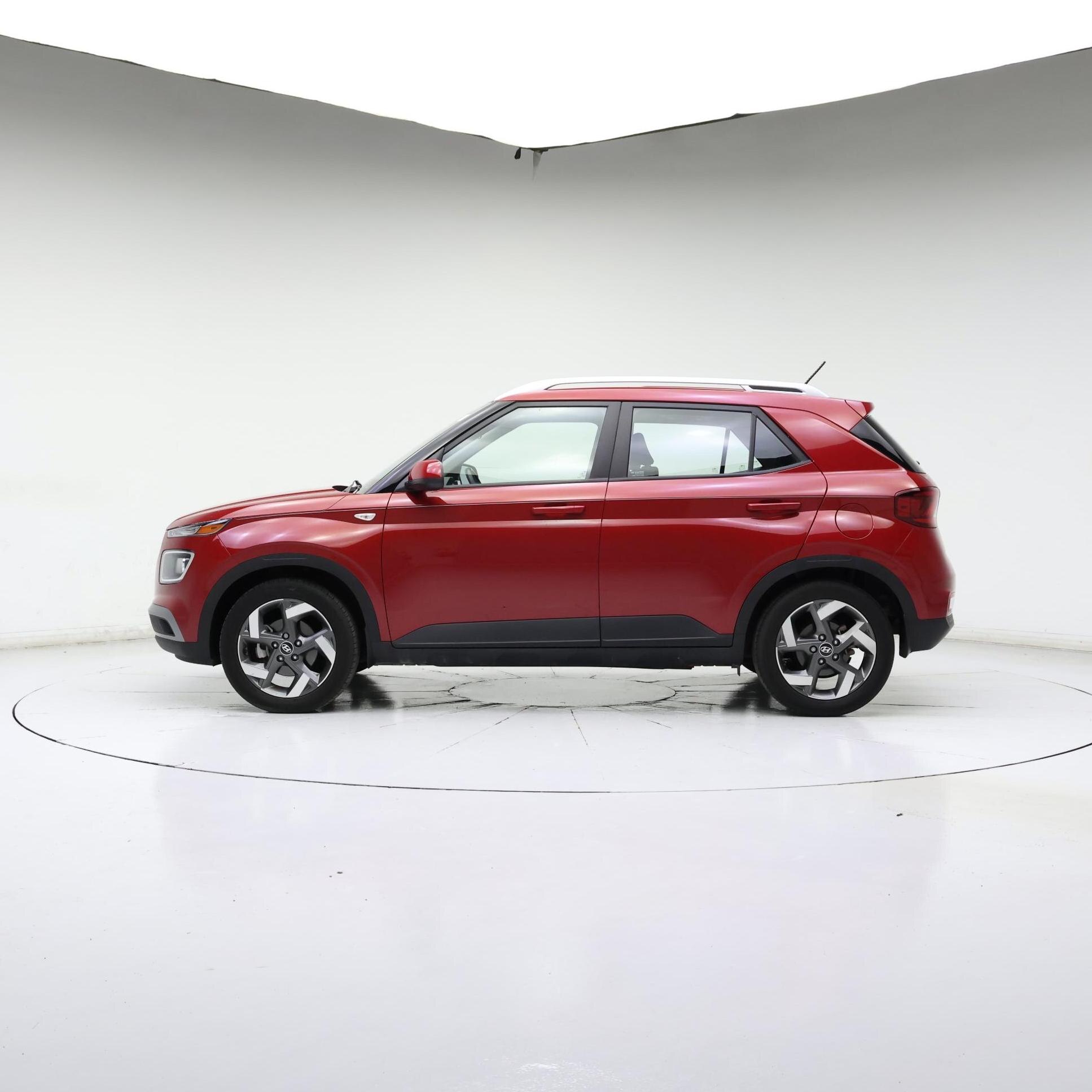 Thumbnail: 2023 Hyundai Venue - 3