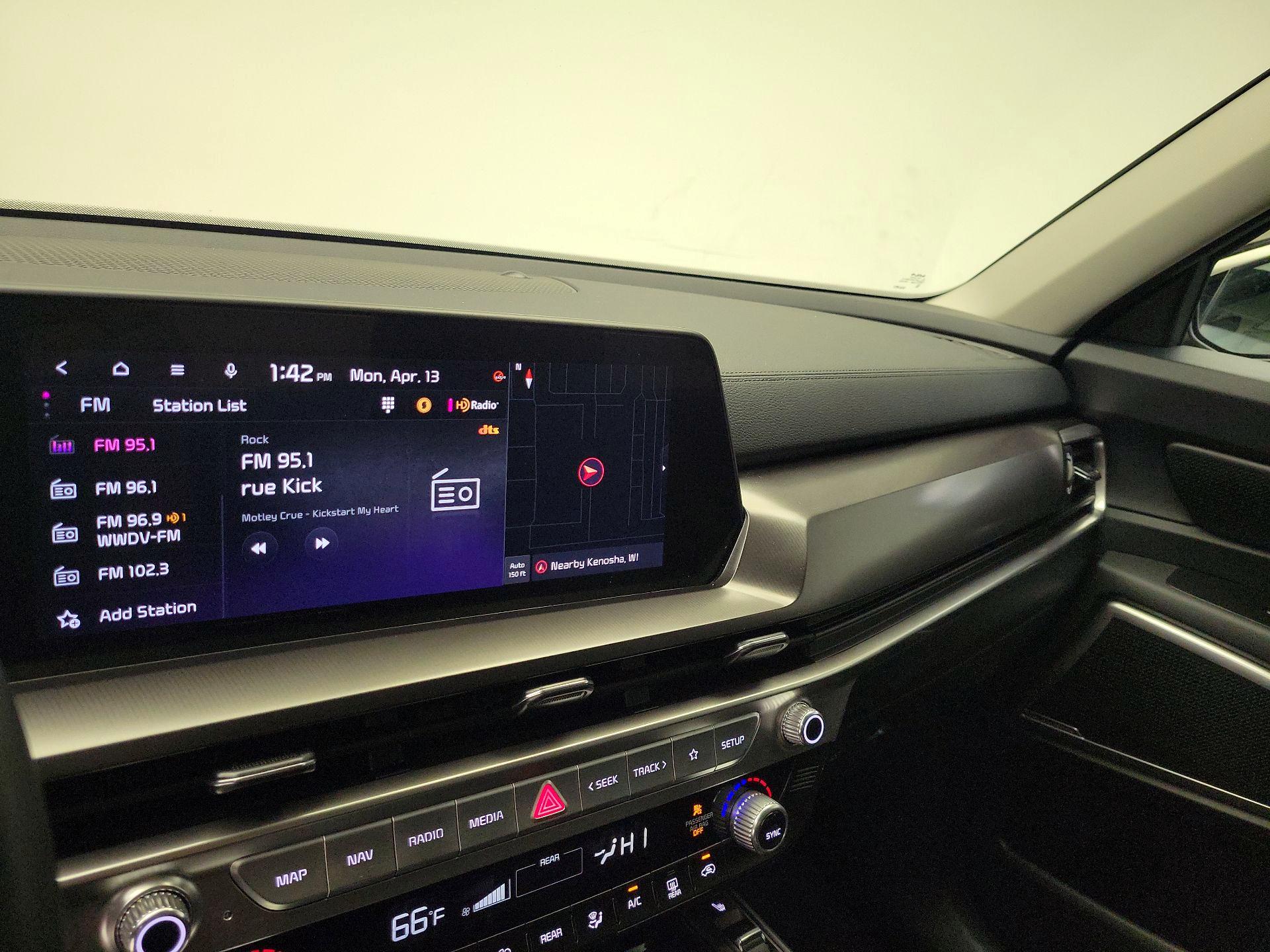 Thumbnail: 2025 Kia Telluride - 16