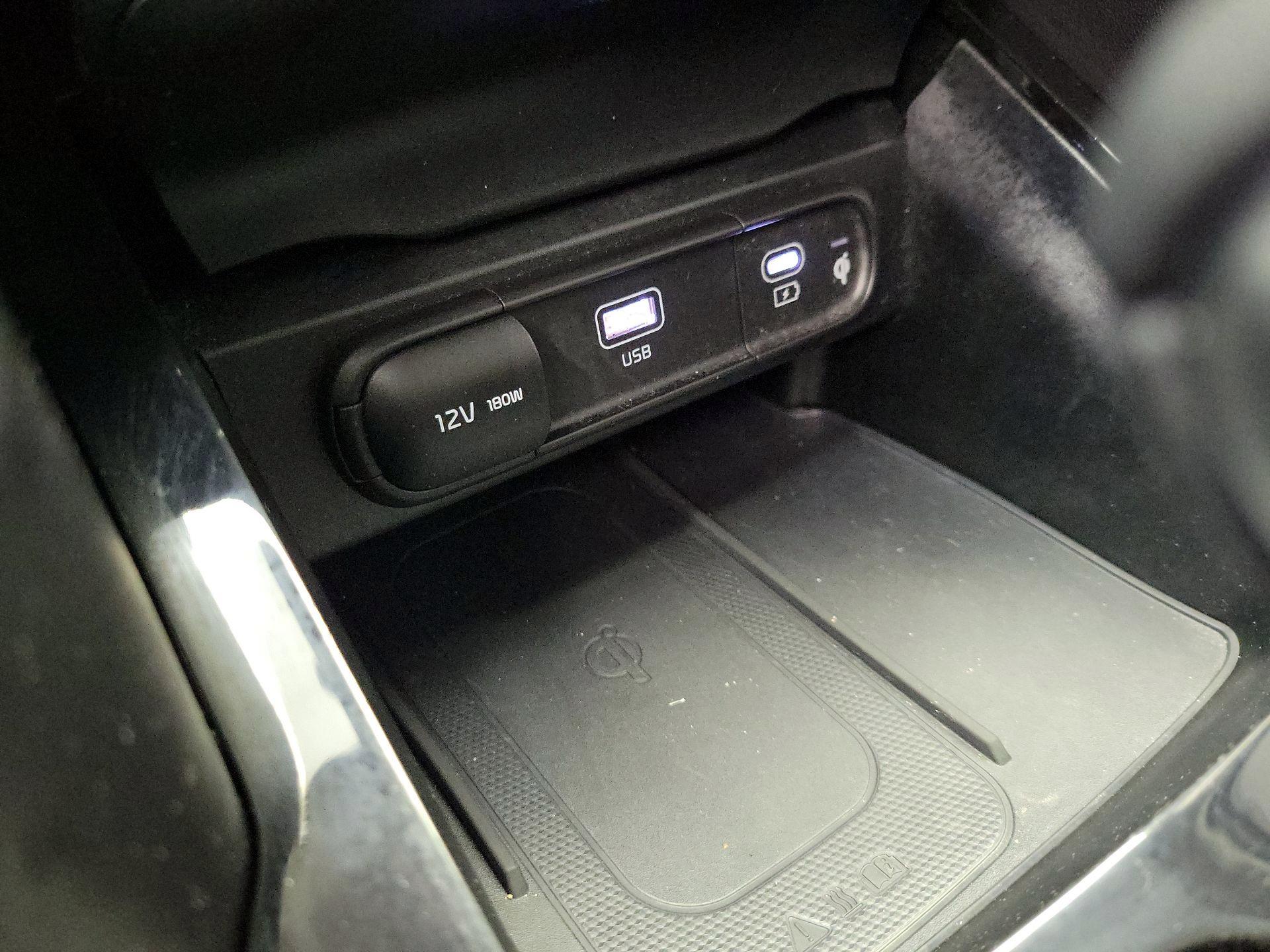 Thumbnail: 2025 Kia Telluride - 19