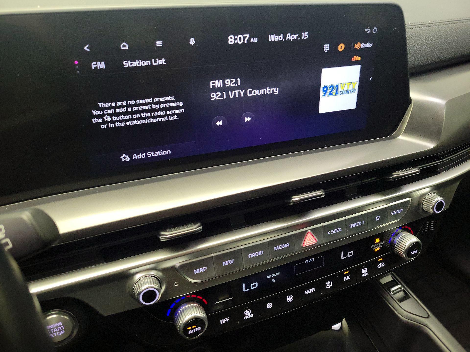 Thumbnail: 2023 Kia Telluride - 16