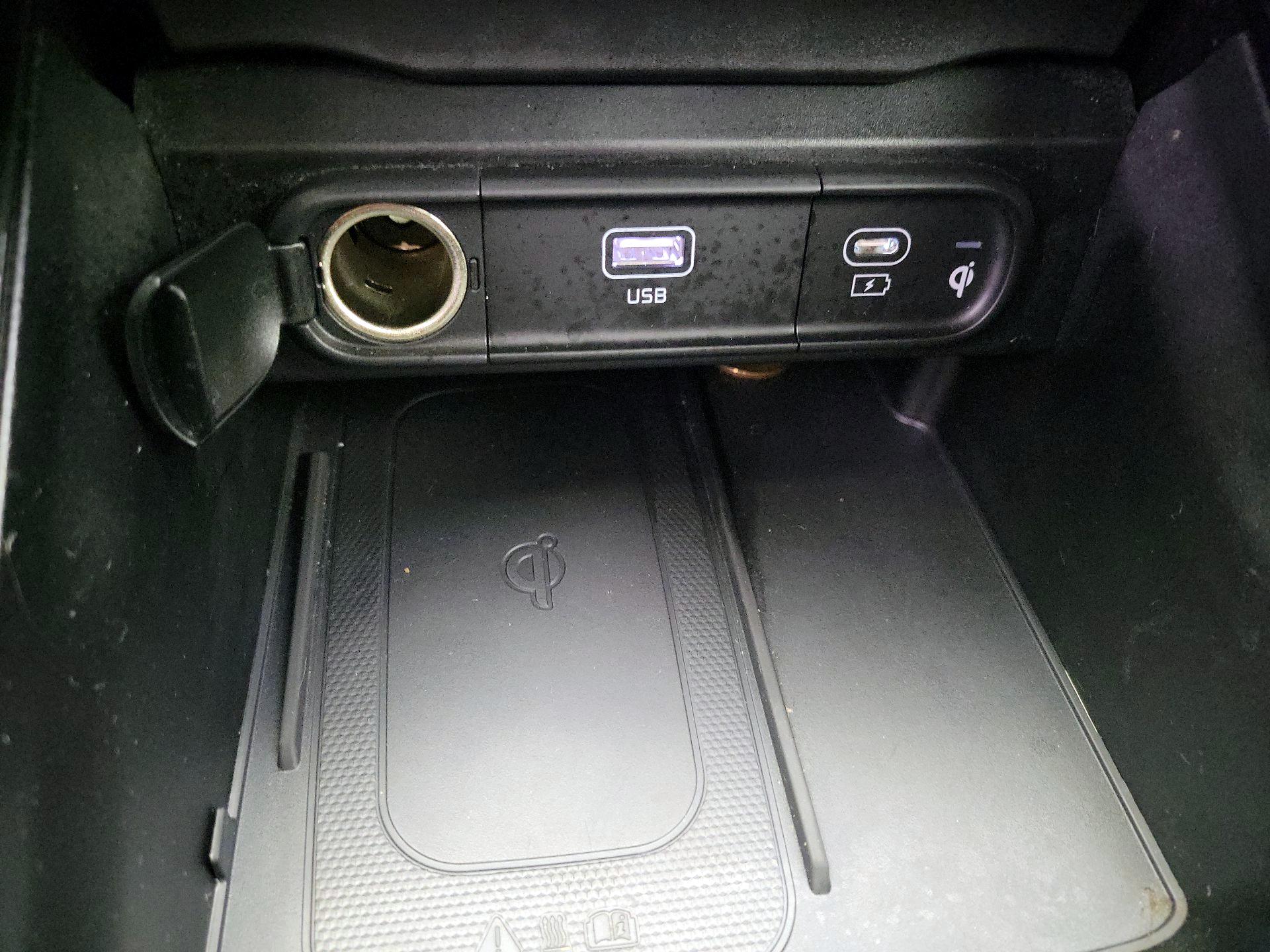 Thumbnail: 2023 Kia Telluride - 19