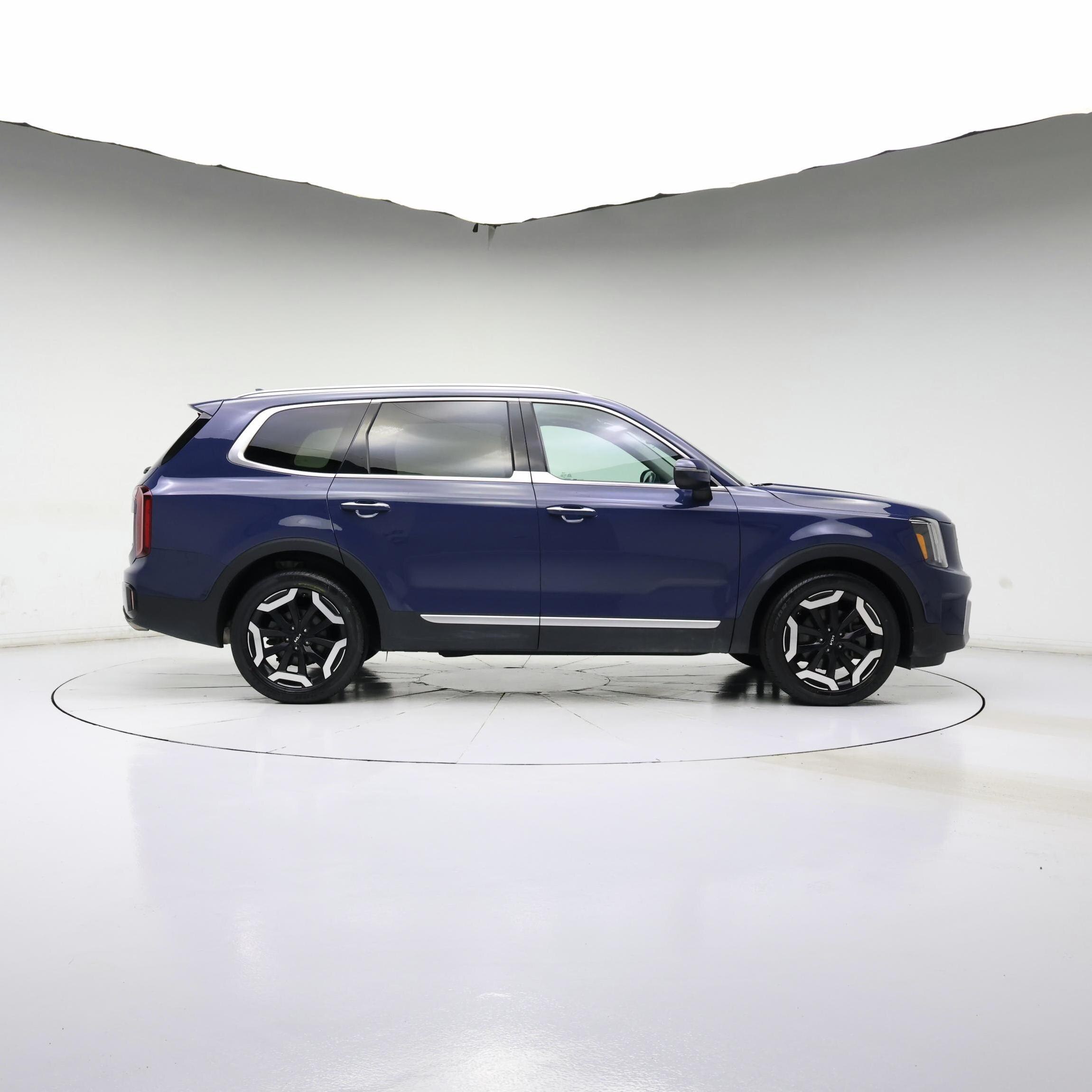 Thumbnail: 2023 Kia Telluride - 7