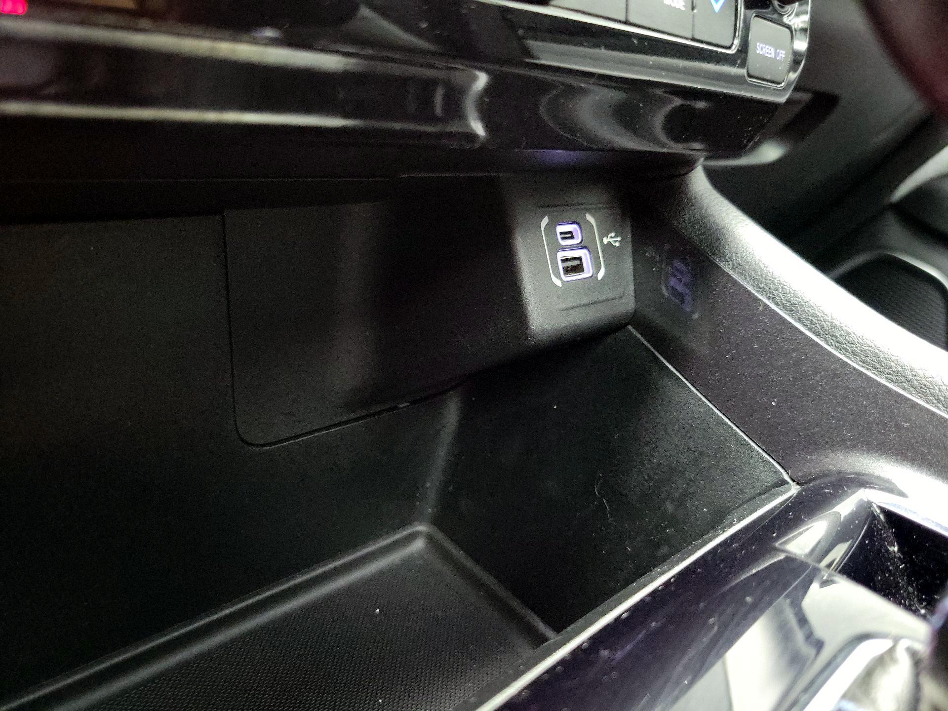 Thumbnail: 2022 Jeep Compass - 18