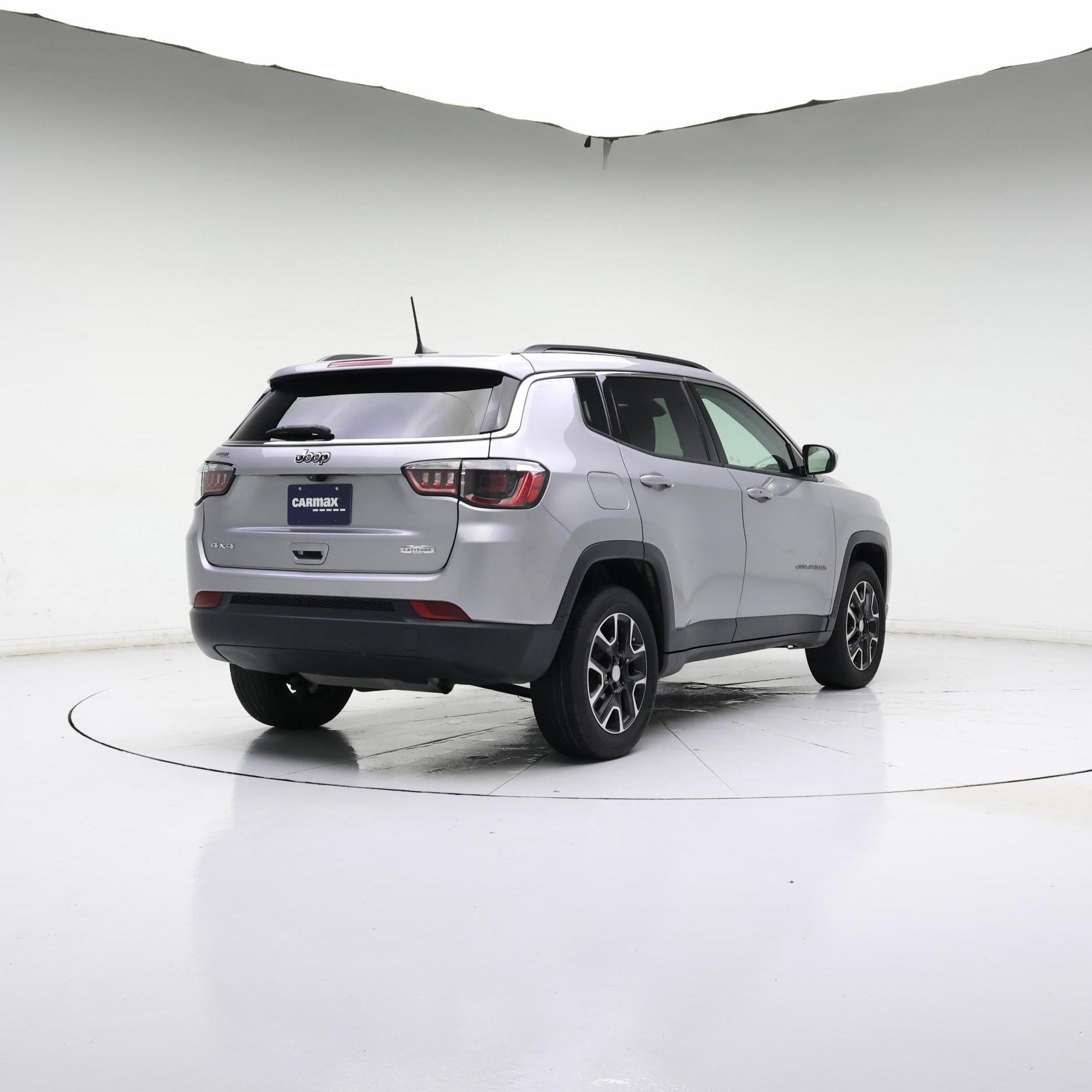 Thumbnail: 2022 Jeep Compass - 4