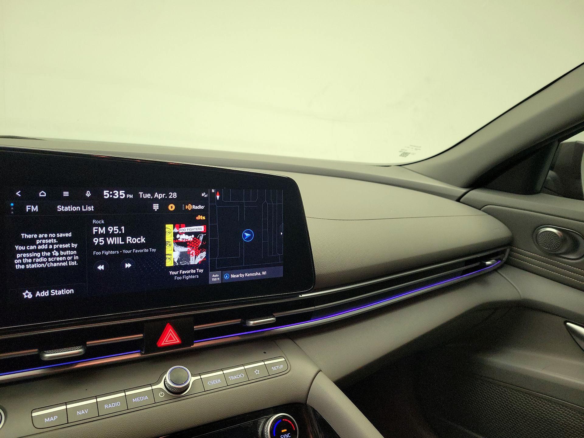 Thumbnail: 2025 Hyundai Elantra - 16