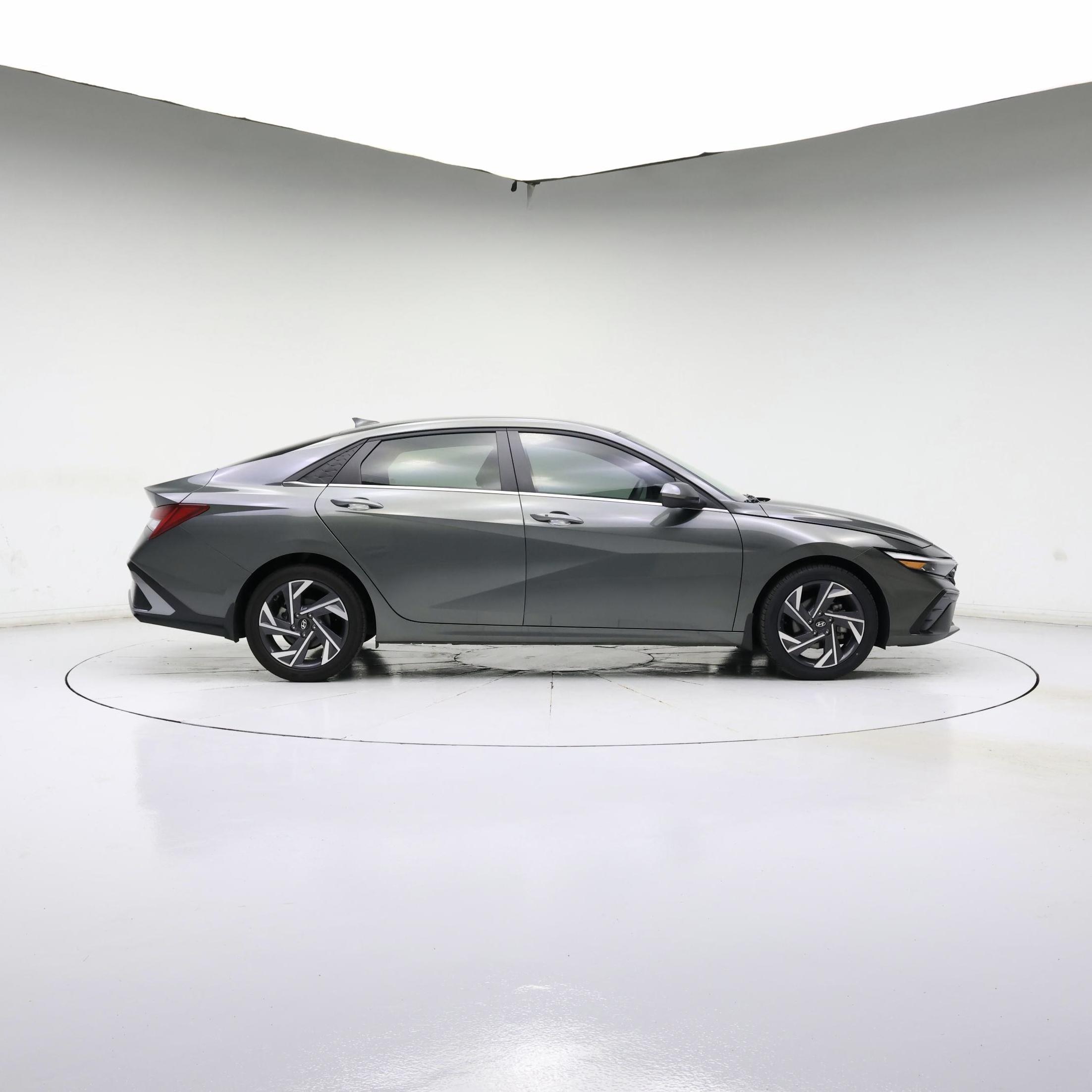 Thumbnail: 2025 Hyundai Elantra - 7