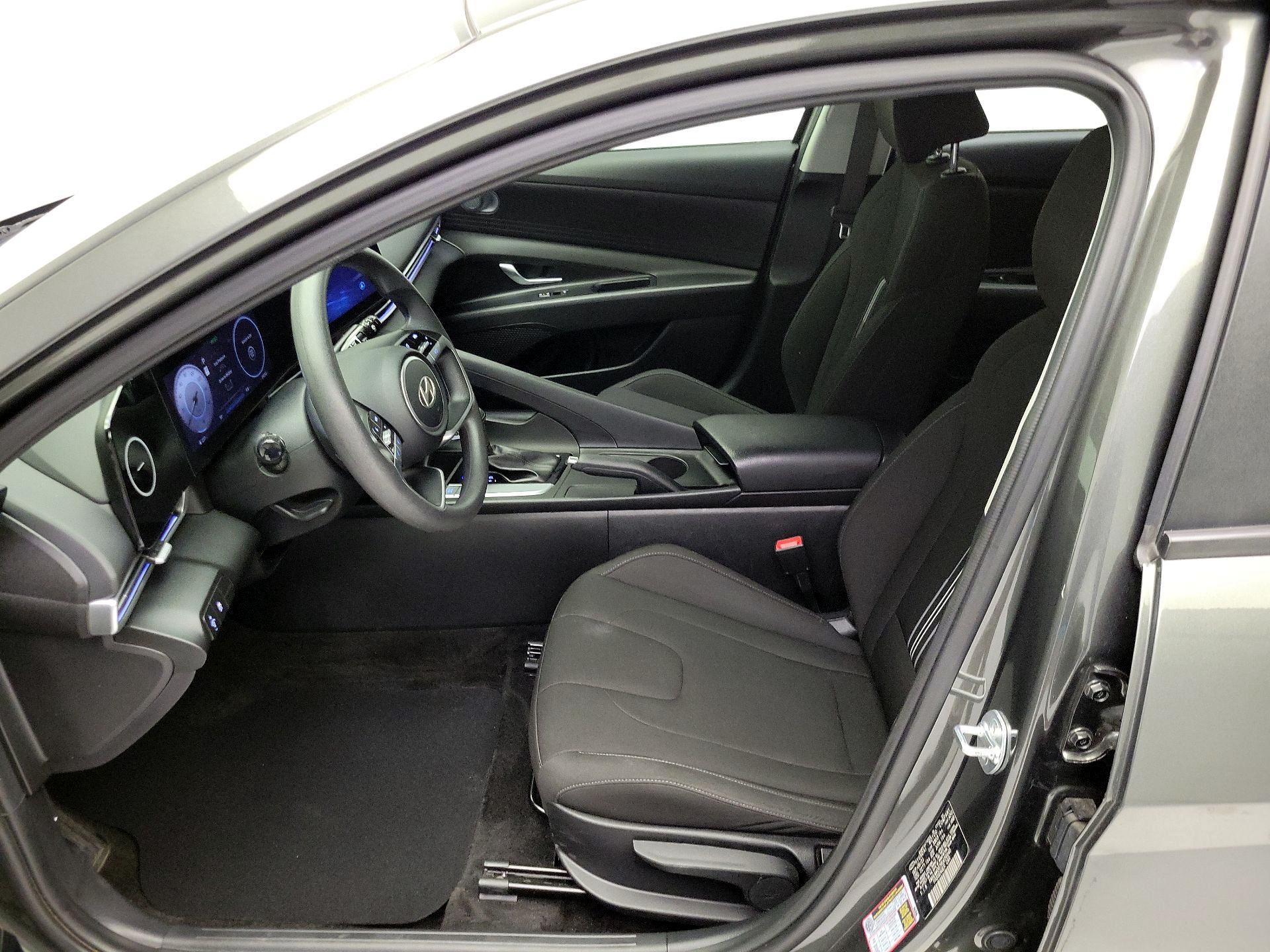 Thumbnail: 2024 Hyundai Elantra - 11