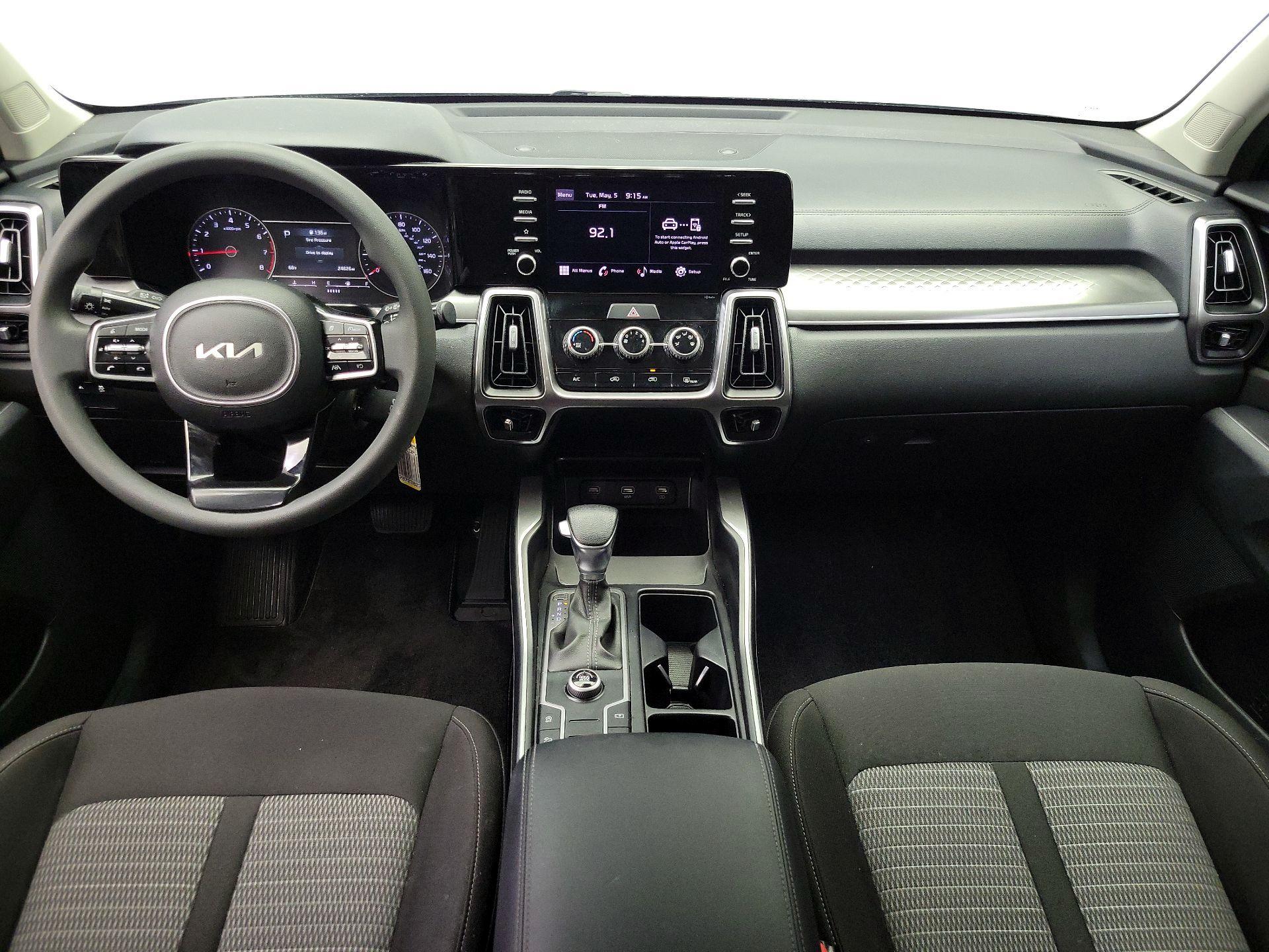 Thumbnail: 2023 Kia Sorento - 9