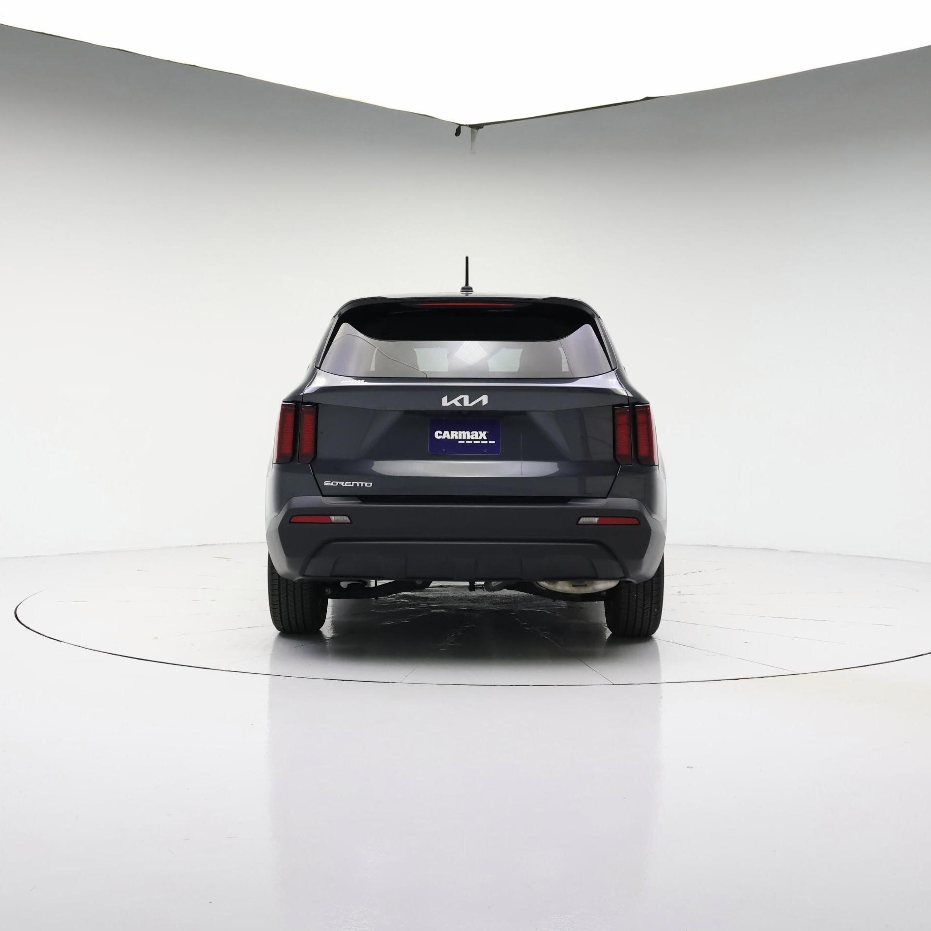 Thumbnail: 2023 Kia Sorento - 6