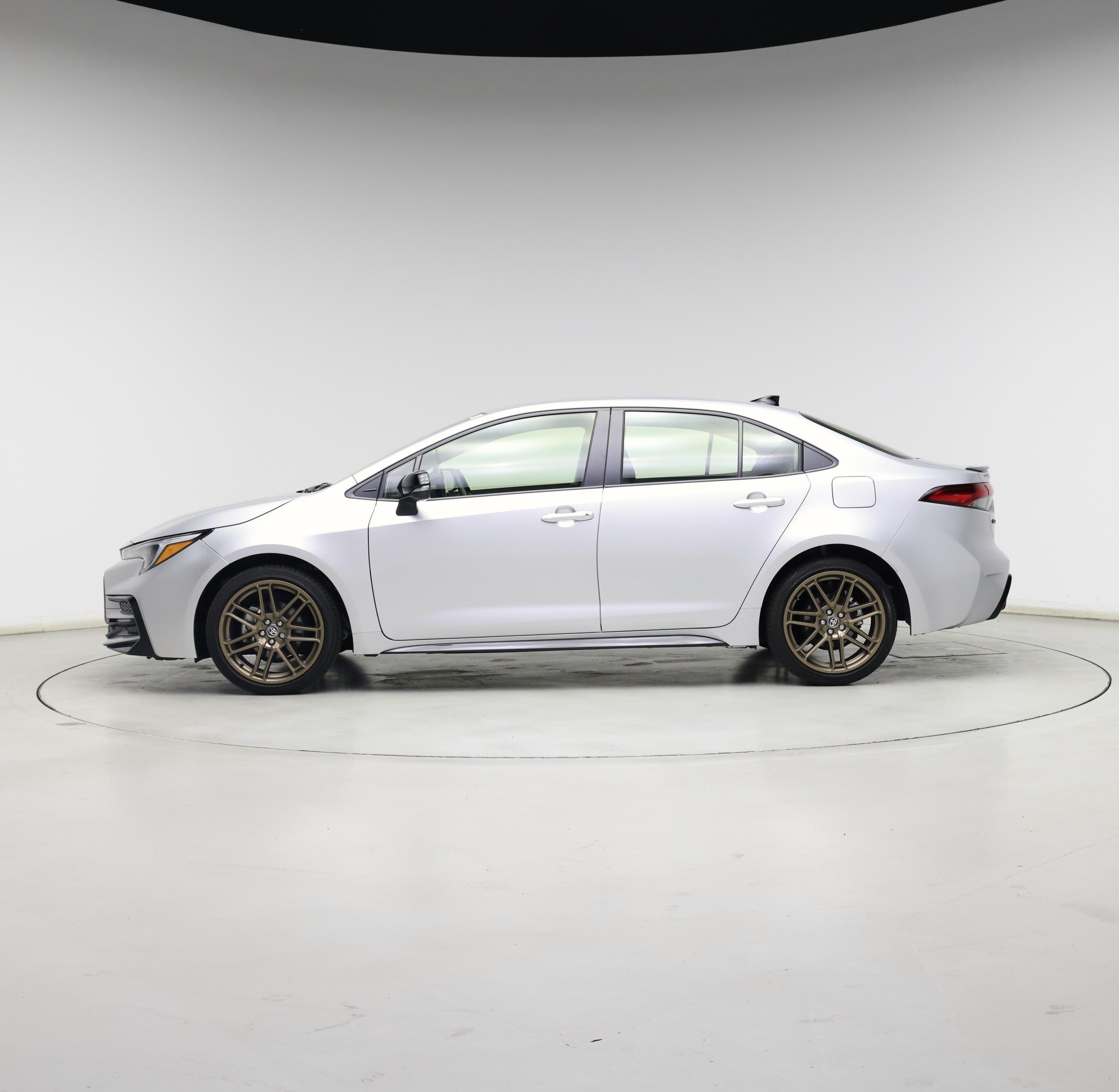 Thumbnail: 2024 Toyota Corolla - 3