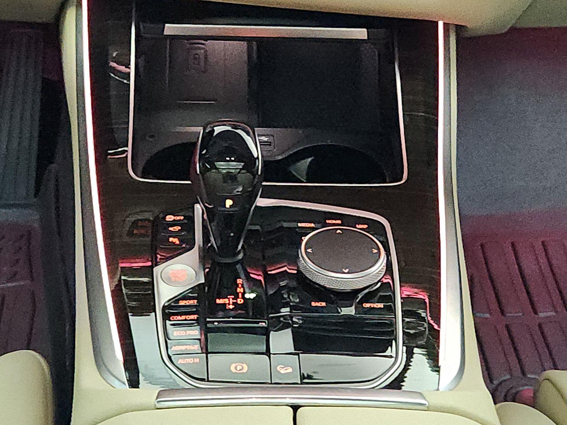 Thumbnail: 2021 BMW X5 - 18