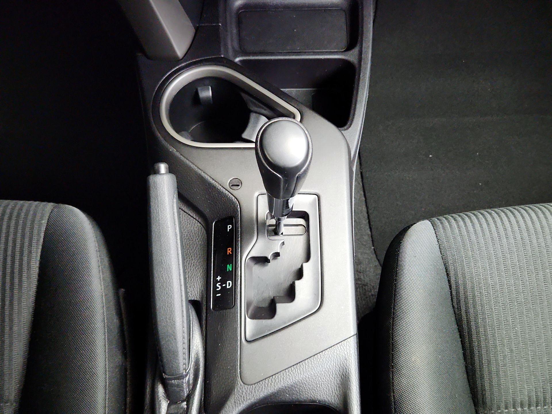 Thumbnail: 2018 Toyota RAV4 - 17