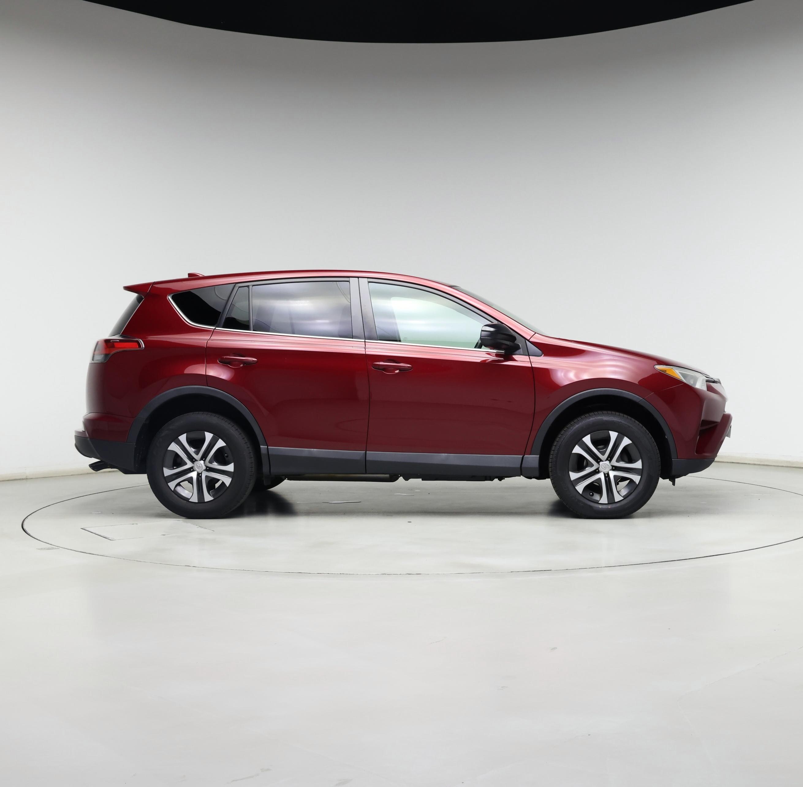 Thumbnail: 2018 Toyota RAV4 - 7