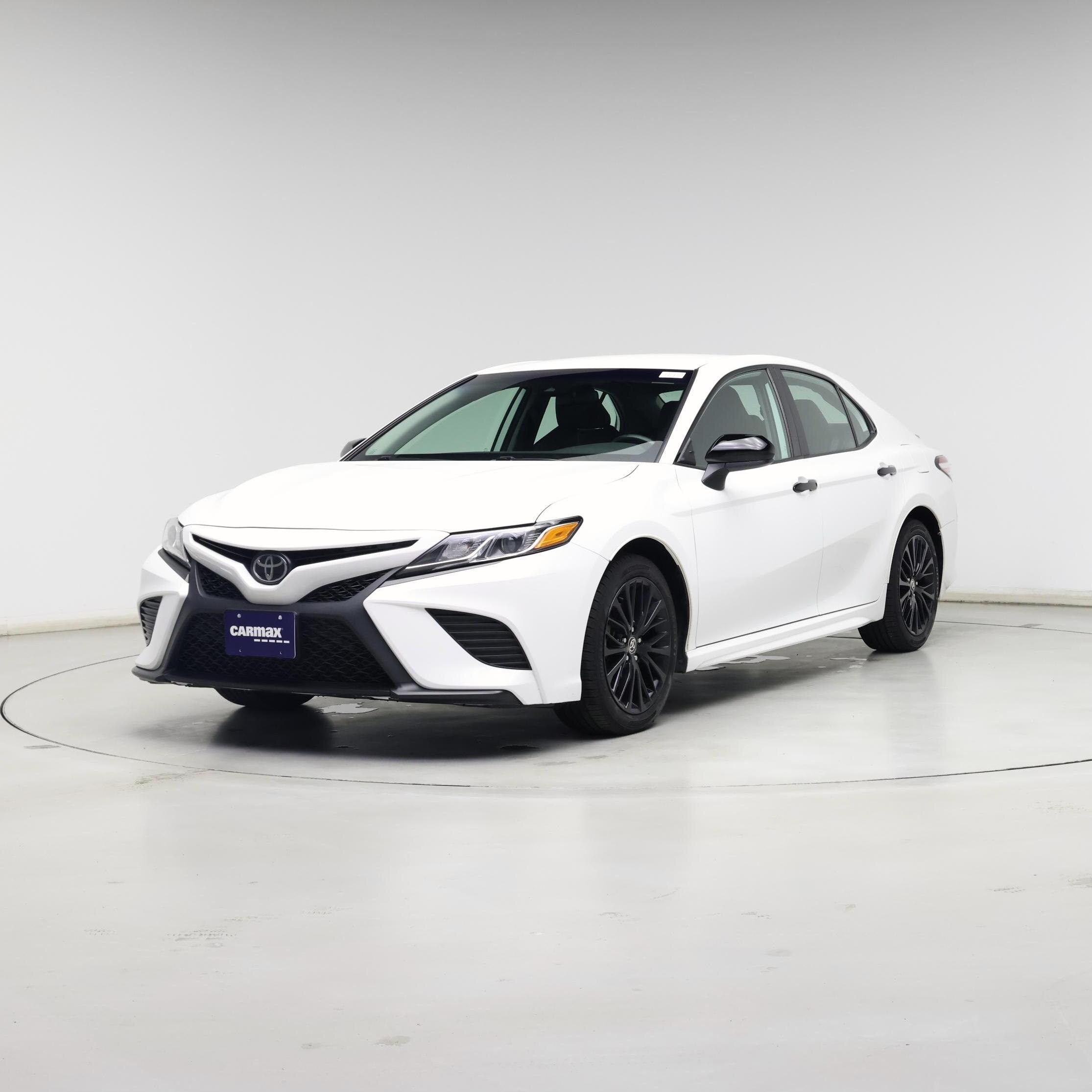 Thumbnail: 2020 Toyota Camry - 4