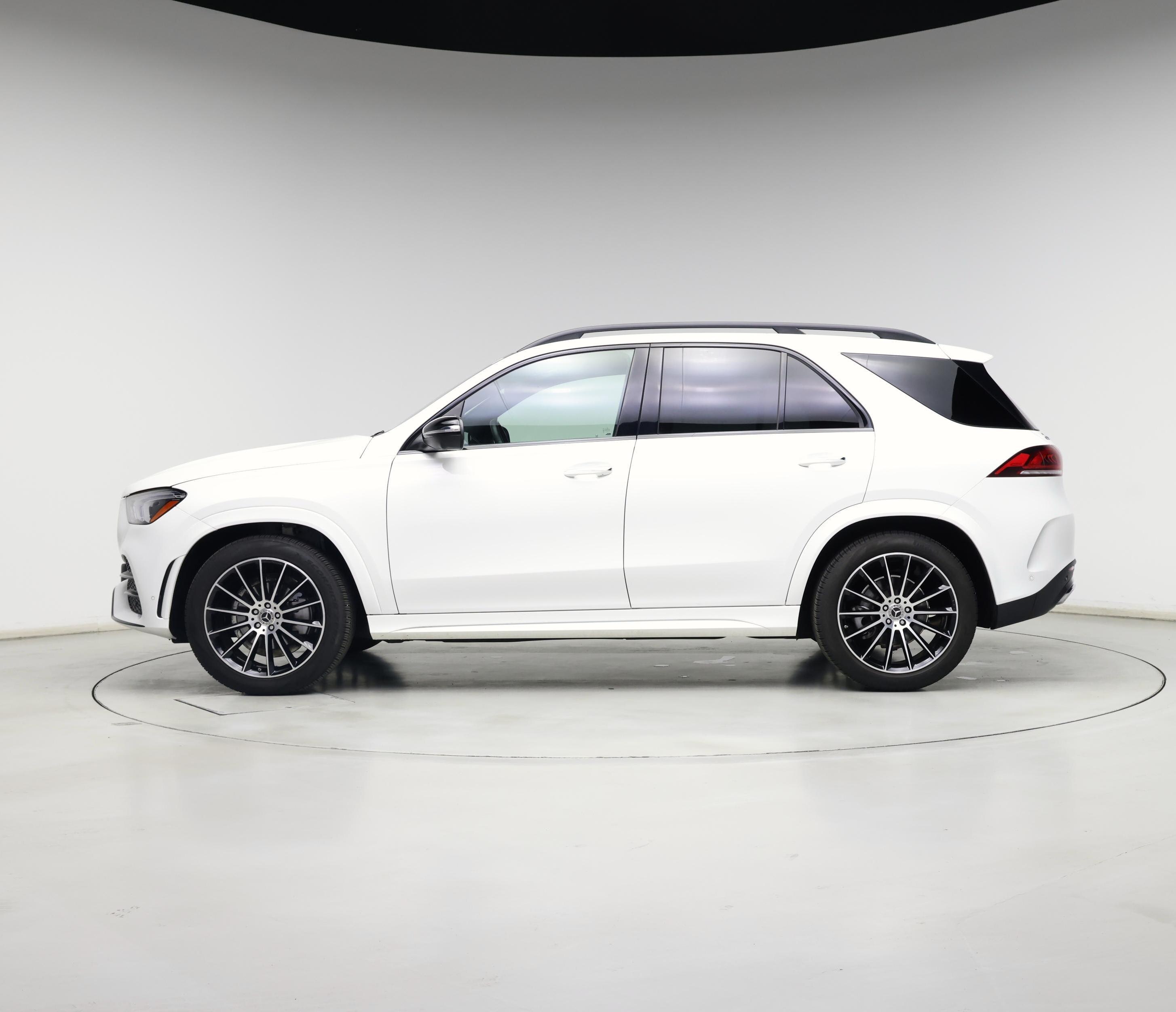 Thumbnail: 2023 Mercedes-Benz GLE - 3