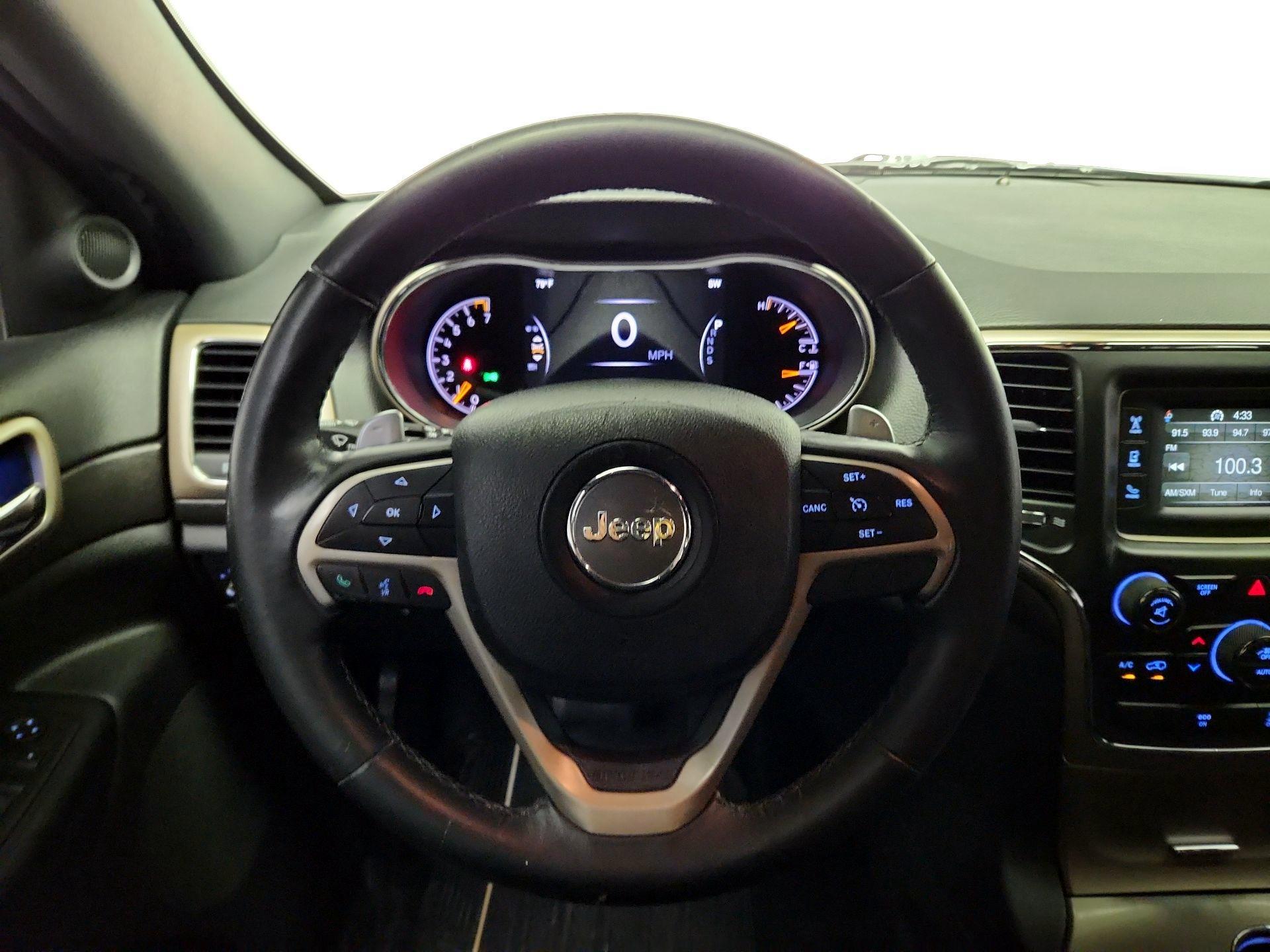 Thumbnail: 2015 Jeep Grand Cherokee - 10