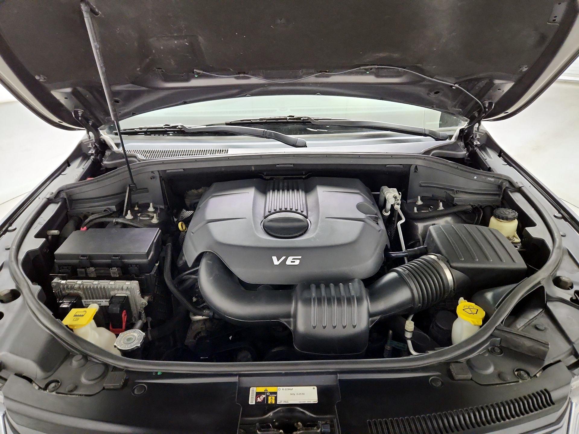 Thumbnail: 2015 Jeep Grand Cherokee - 20