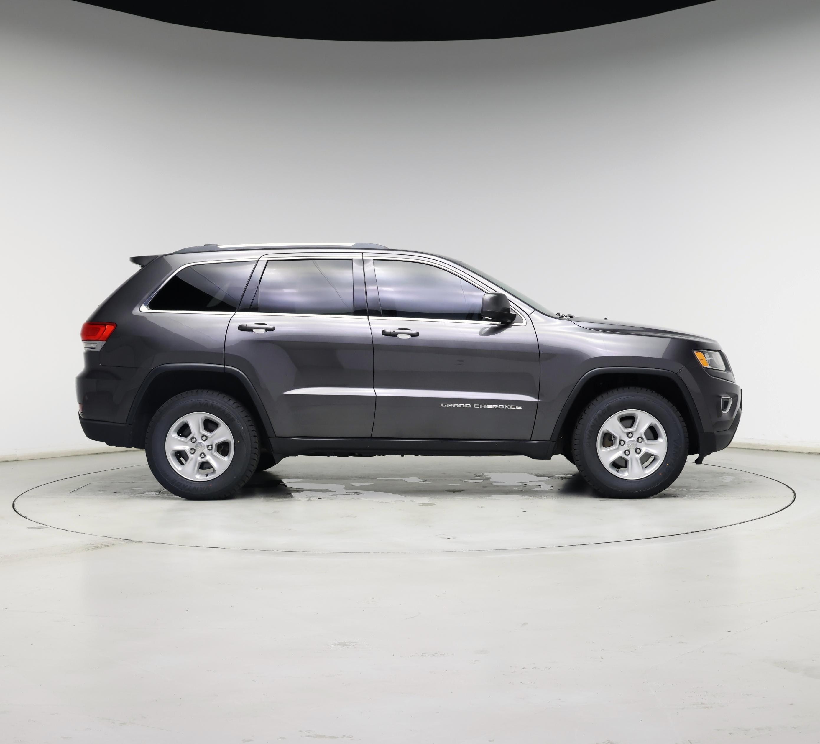 Thumbnail: 2015 Jeep Grand Cherokee - 7