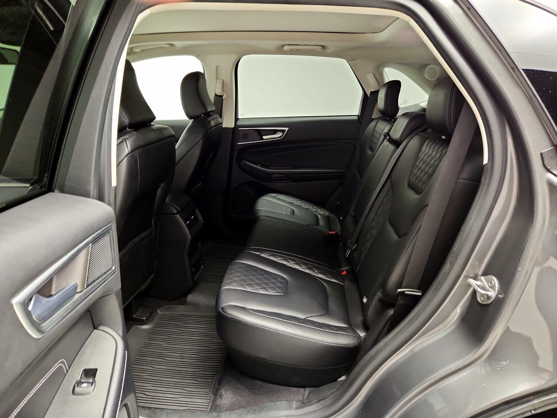 Thumbnail: 2023 Ford Edge - 20