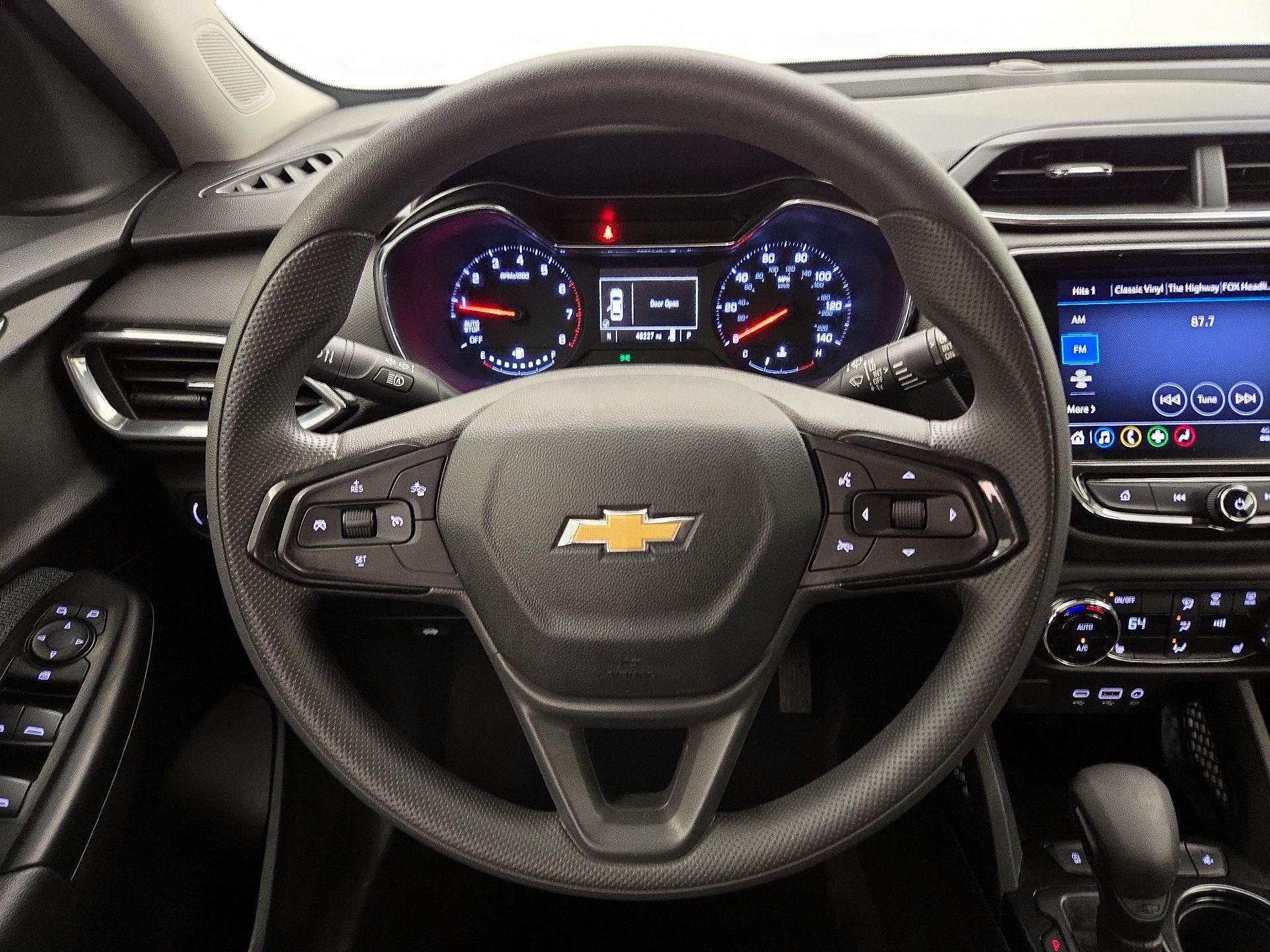 Thumbnail: 2021 Chevrolet TrailBlazer - 10