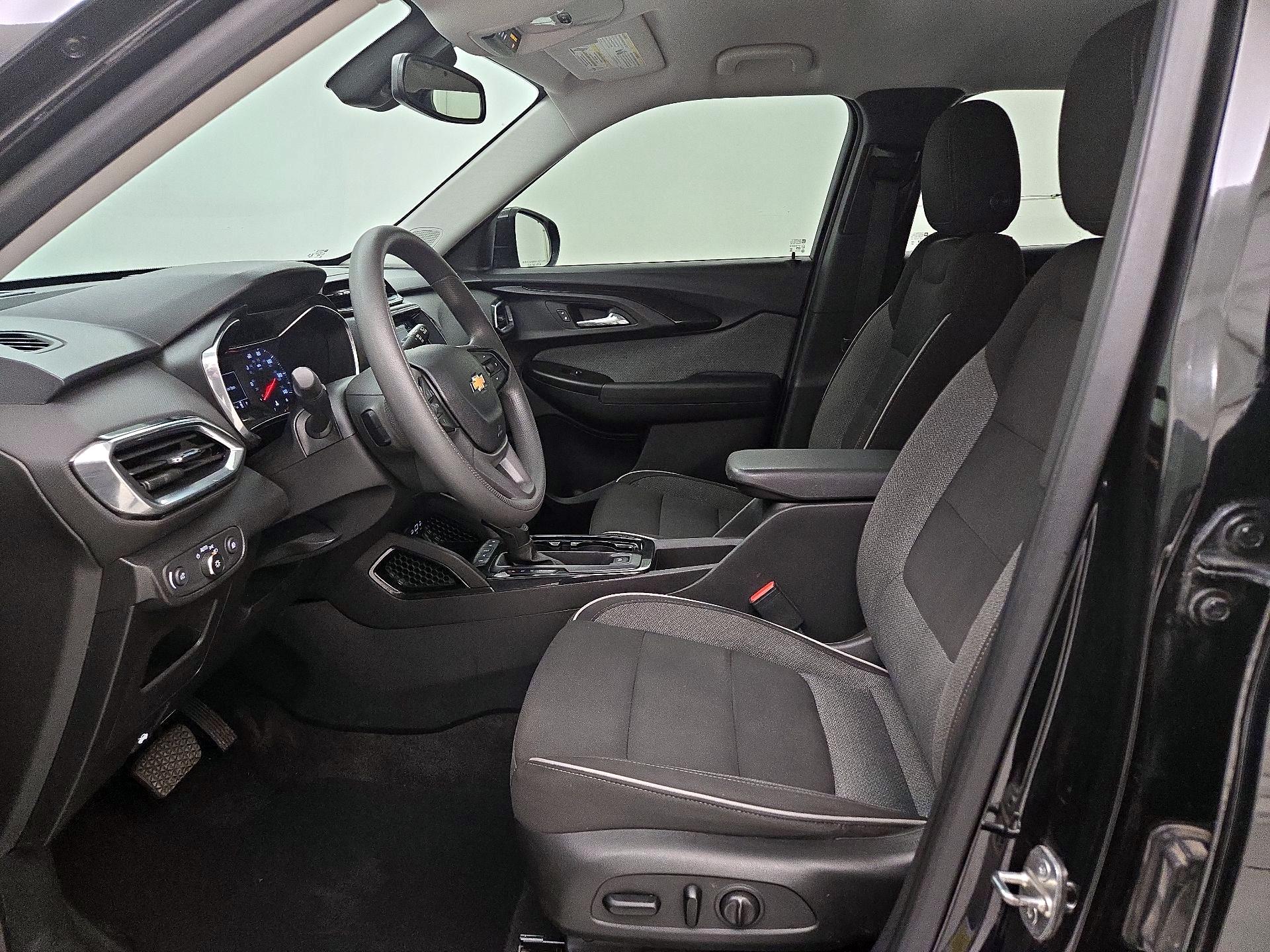 Thumbnail: 2021 Chevrolet TrailBlazer - 11