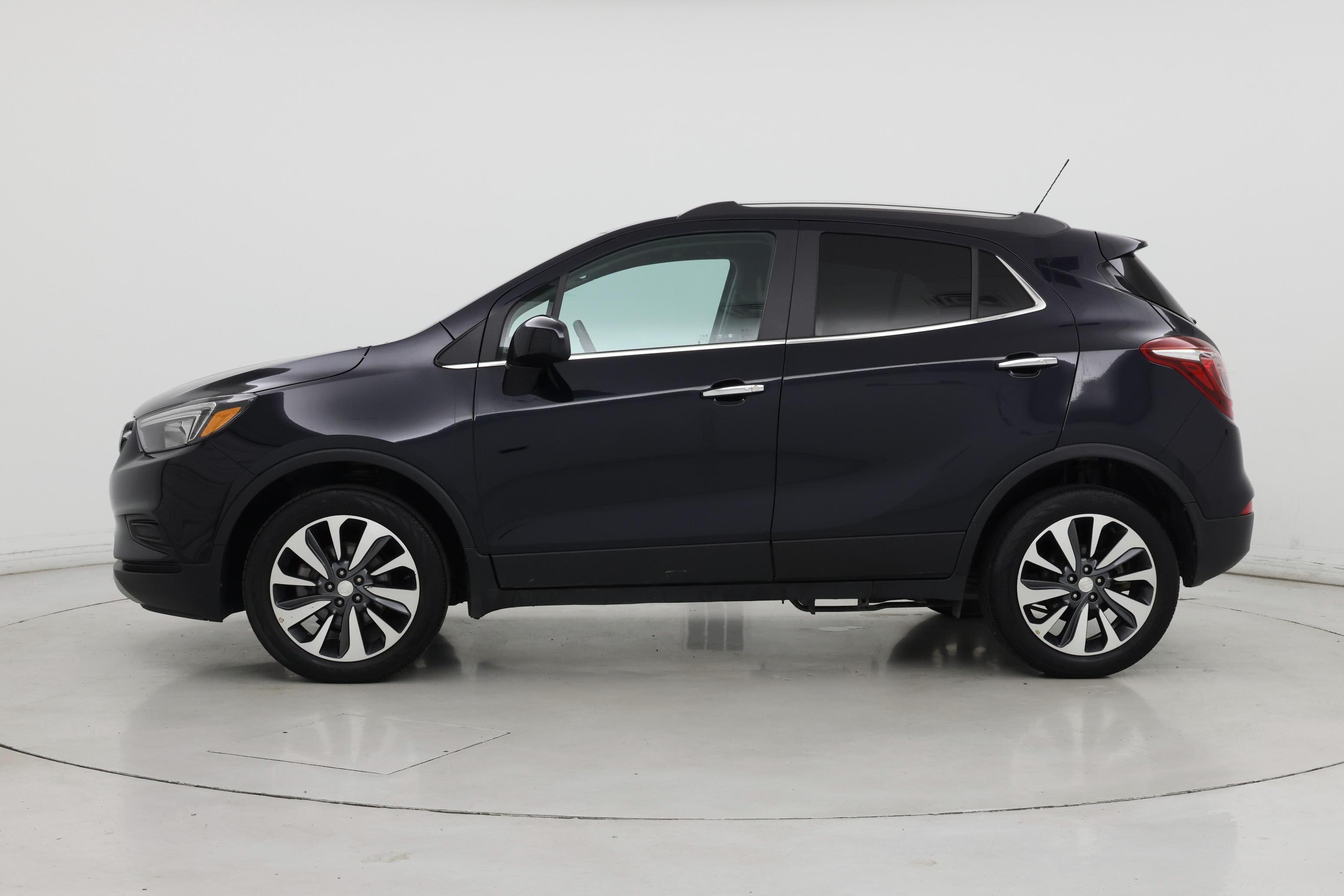Thumbnail: 2022 Buick Encore - 3