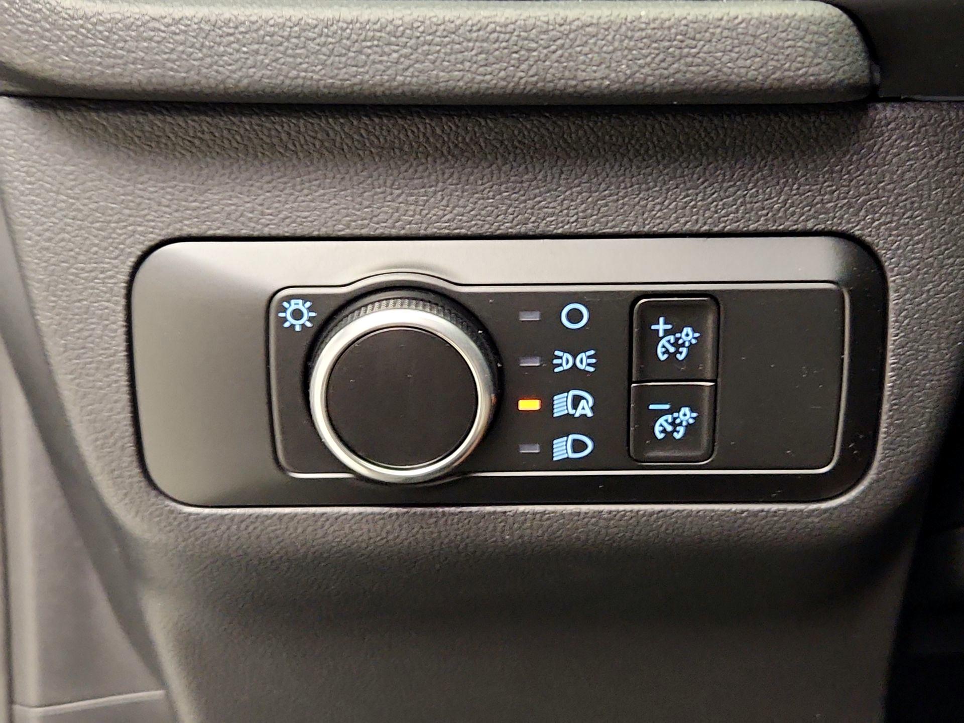 Thumbnail: 2025 Ford Escape - 13