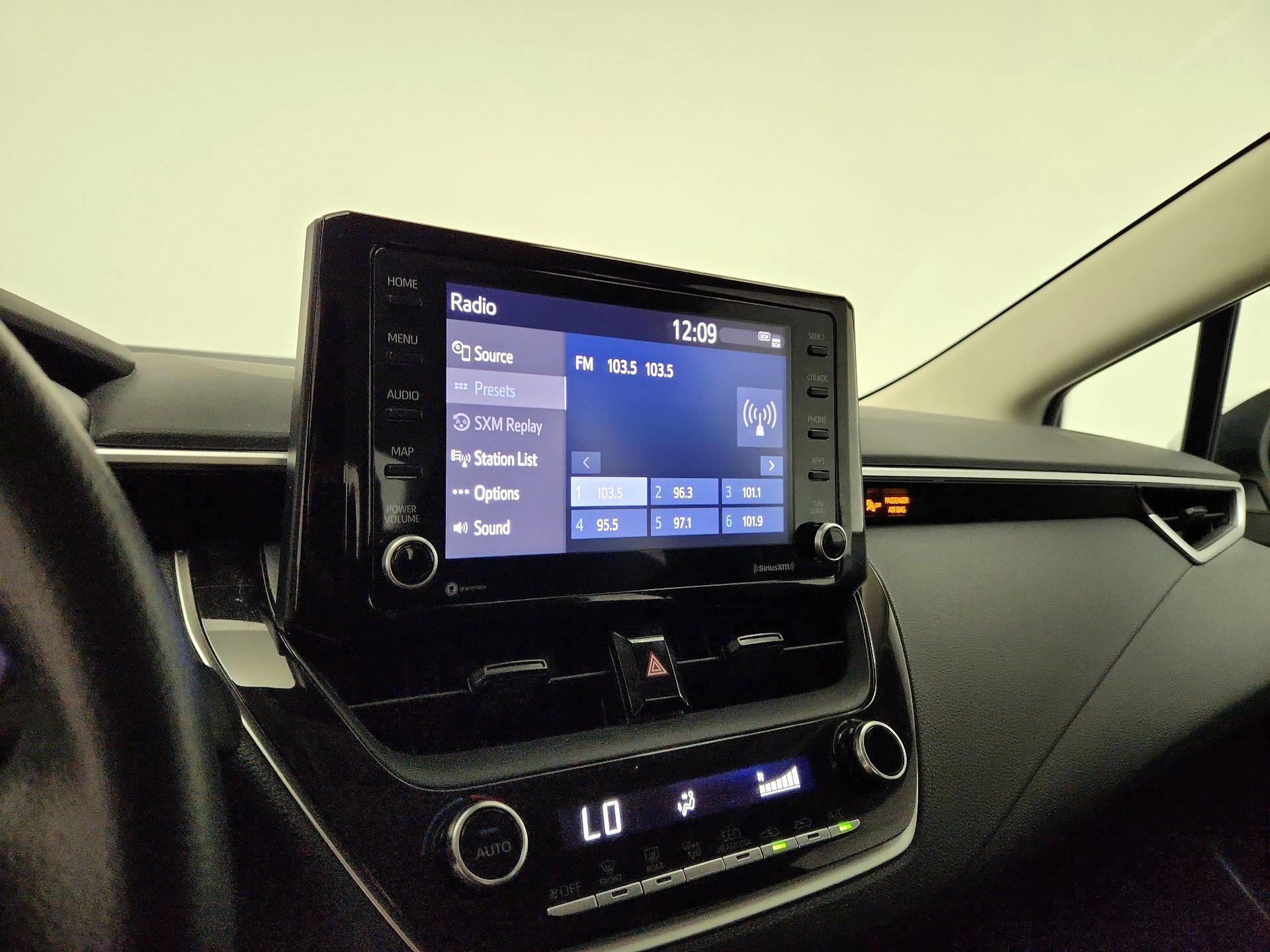 Thumbnail: 2022 Toyota Corolla - 15