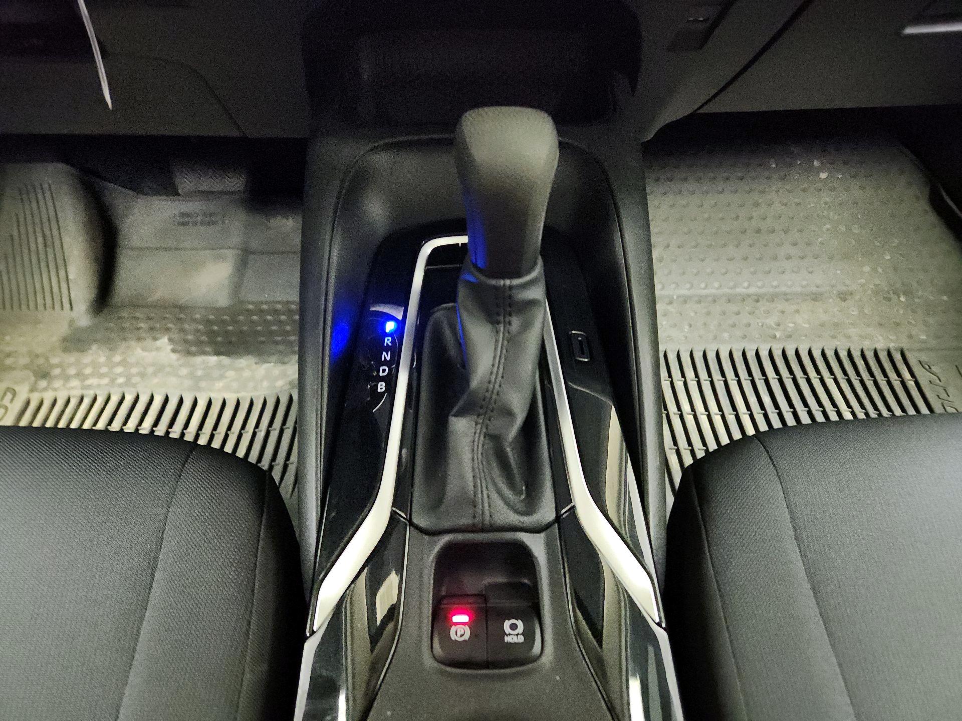 Thumbnail: 2022 Toyota Corolla - 17