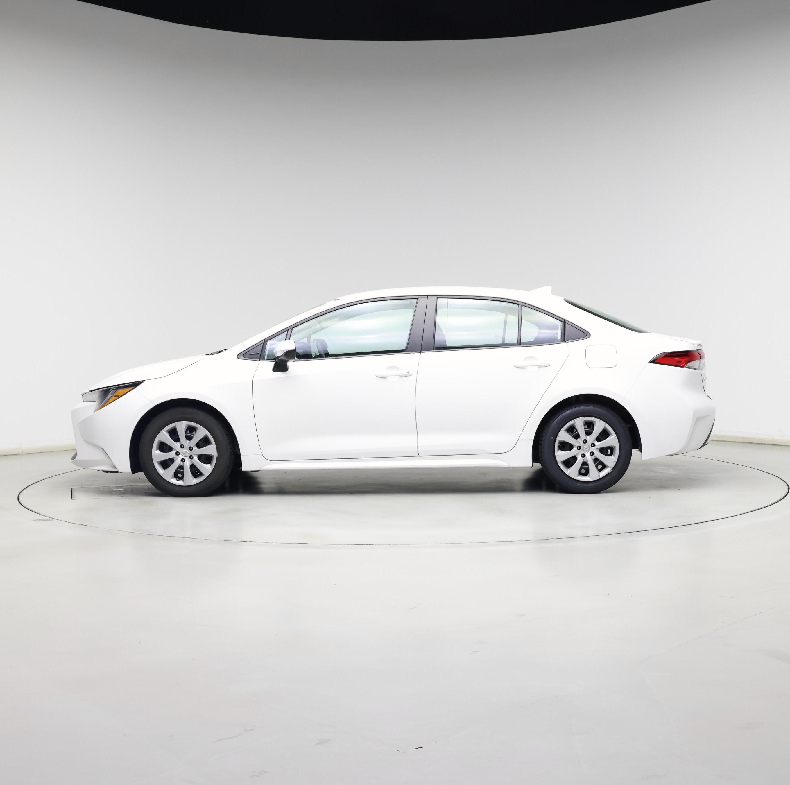 Thumbnail: 2022 Toyota Corolla - 3