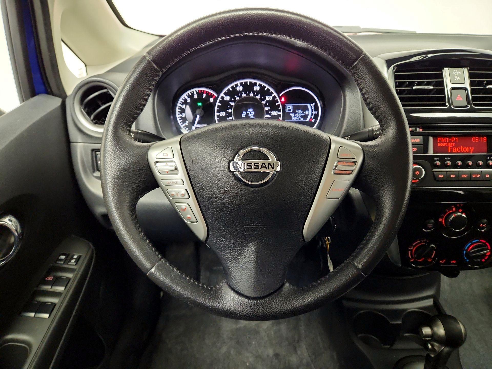 Thumbnail: 2015 Nissan Versa Note - 10