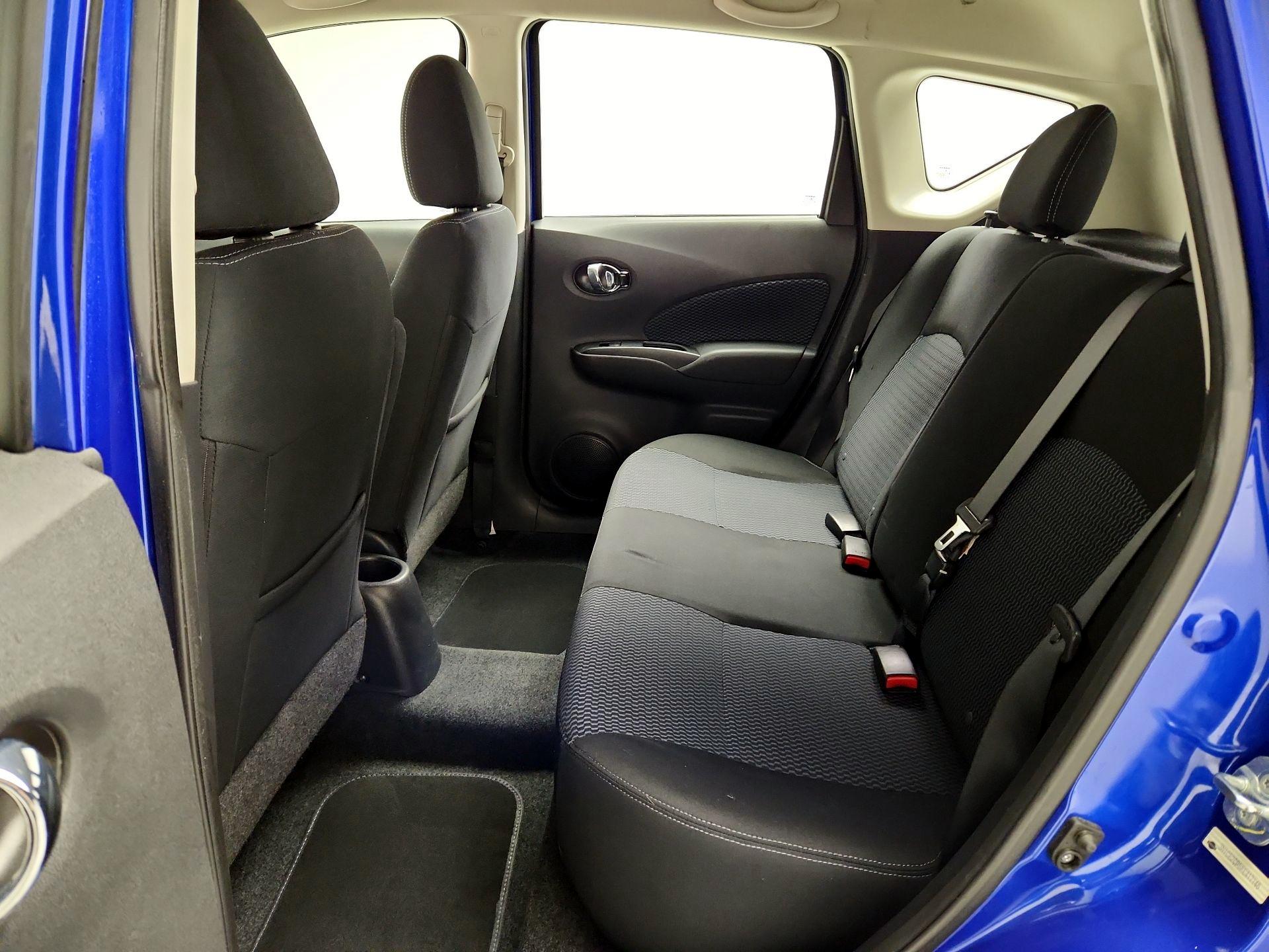 Thumbnail: 2015 Nissan Versa Note - 18