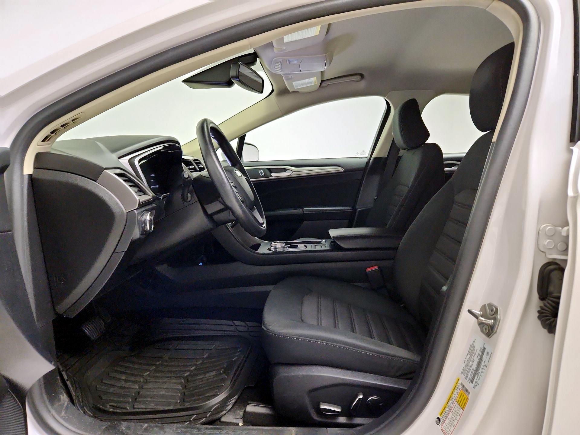 Thumbnail: 2020 Ford Fusion - 11