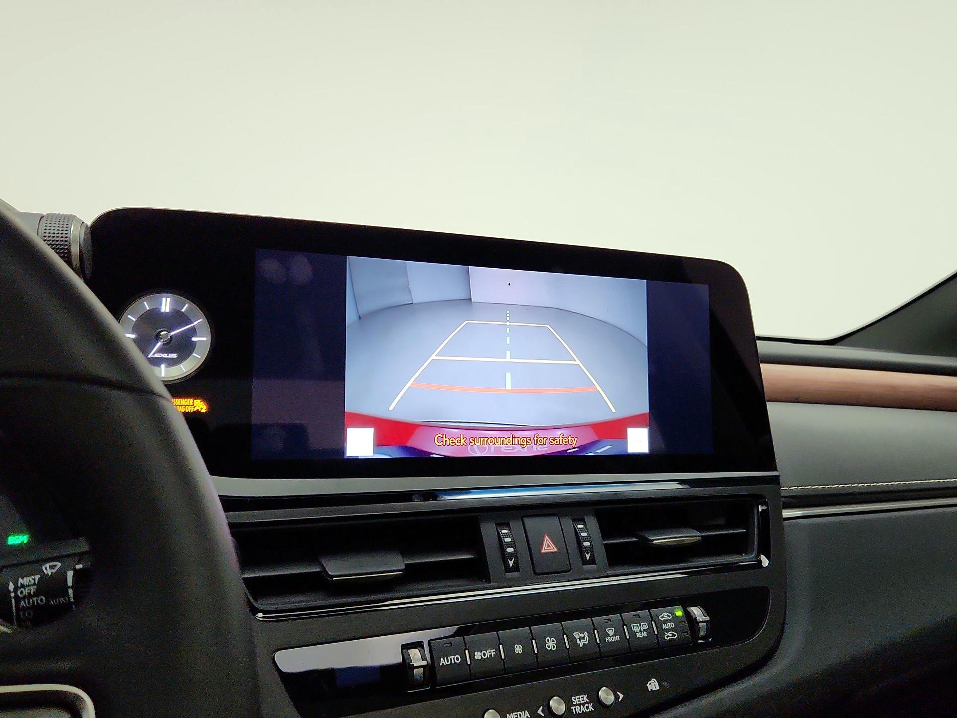 Thumbnail: 2025 Lexus ES - 14