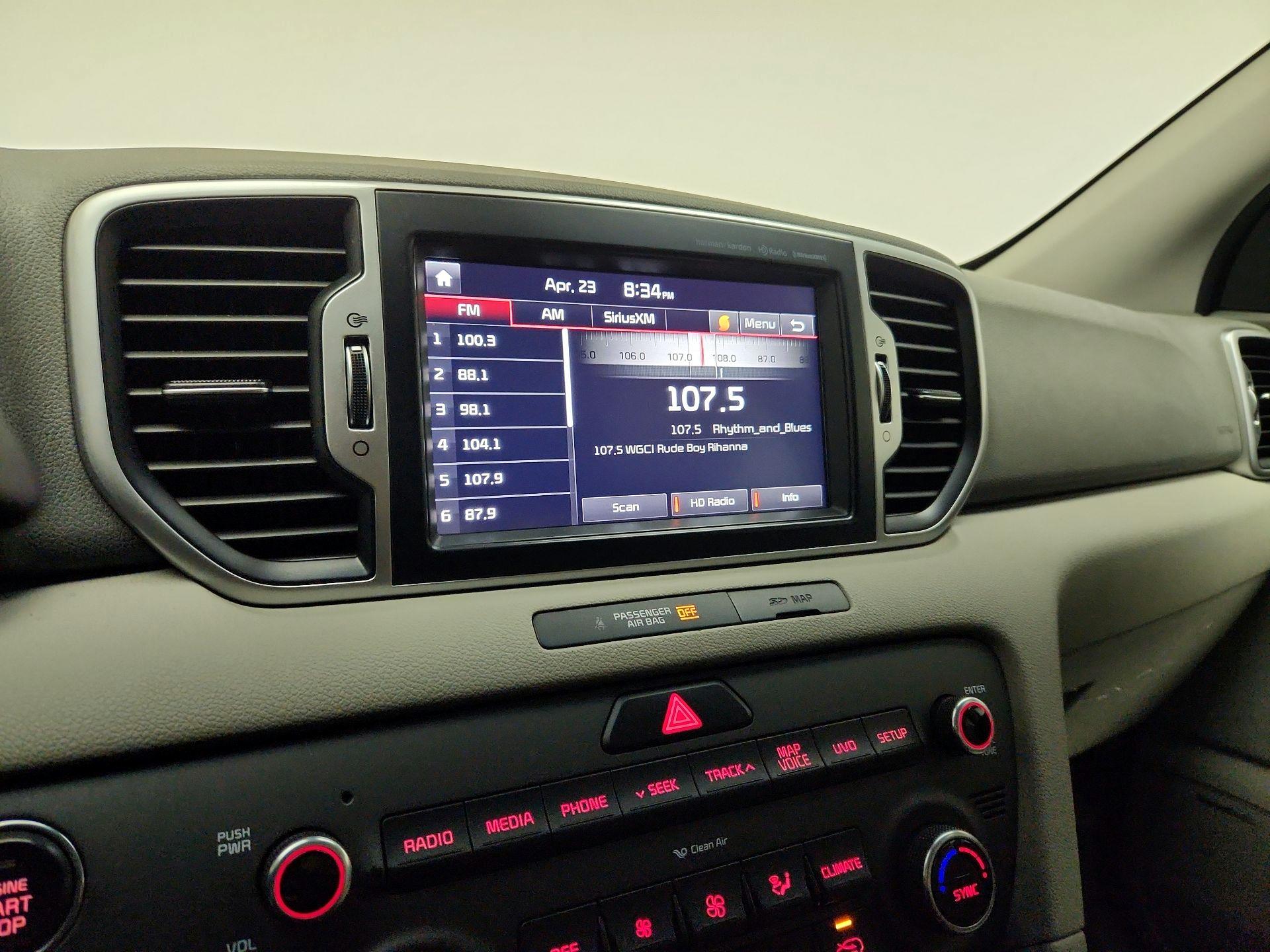 Thumbnail: 2017 Kia Sportage - 16