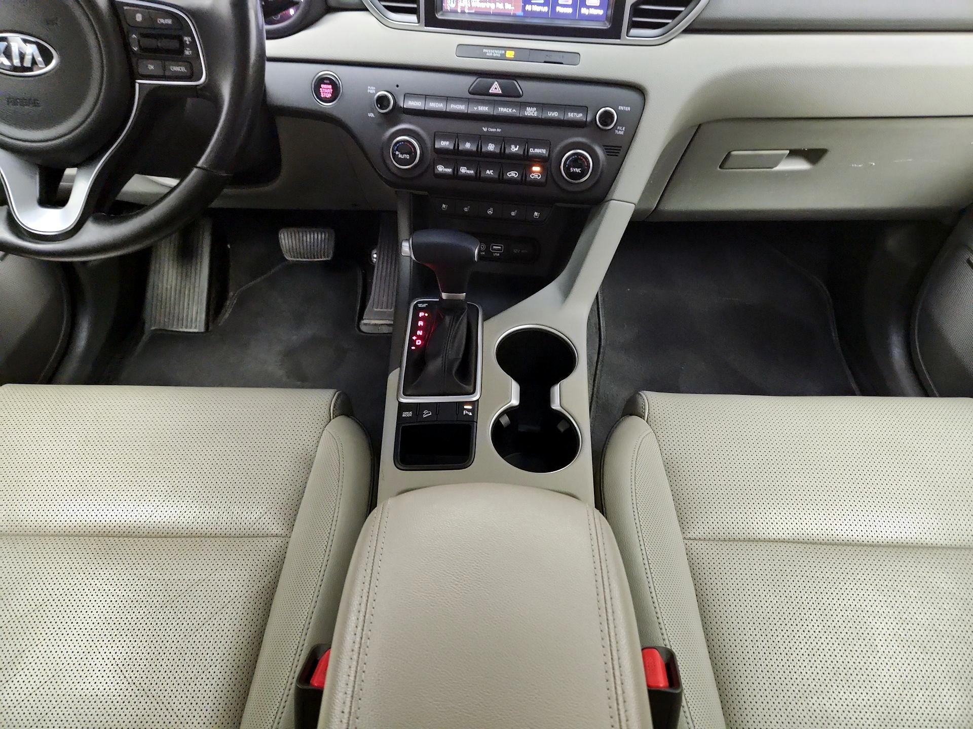 Thumbnail: 2017 Kia Sportage - 18