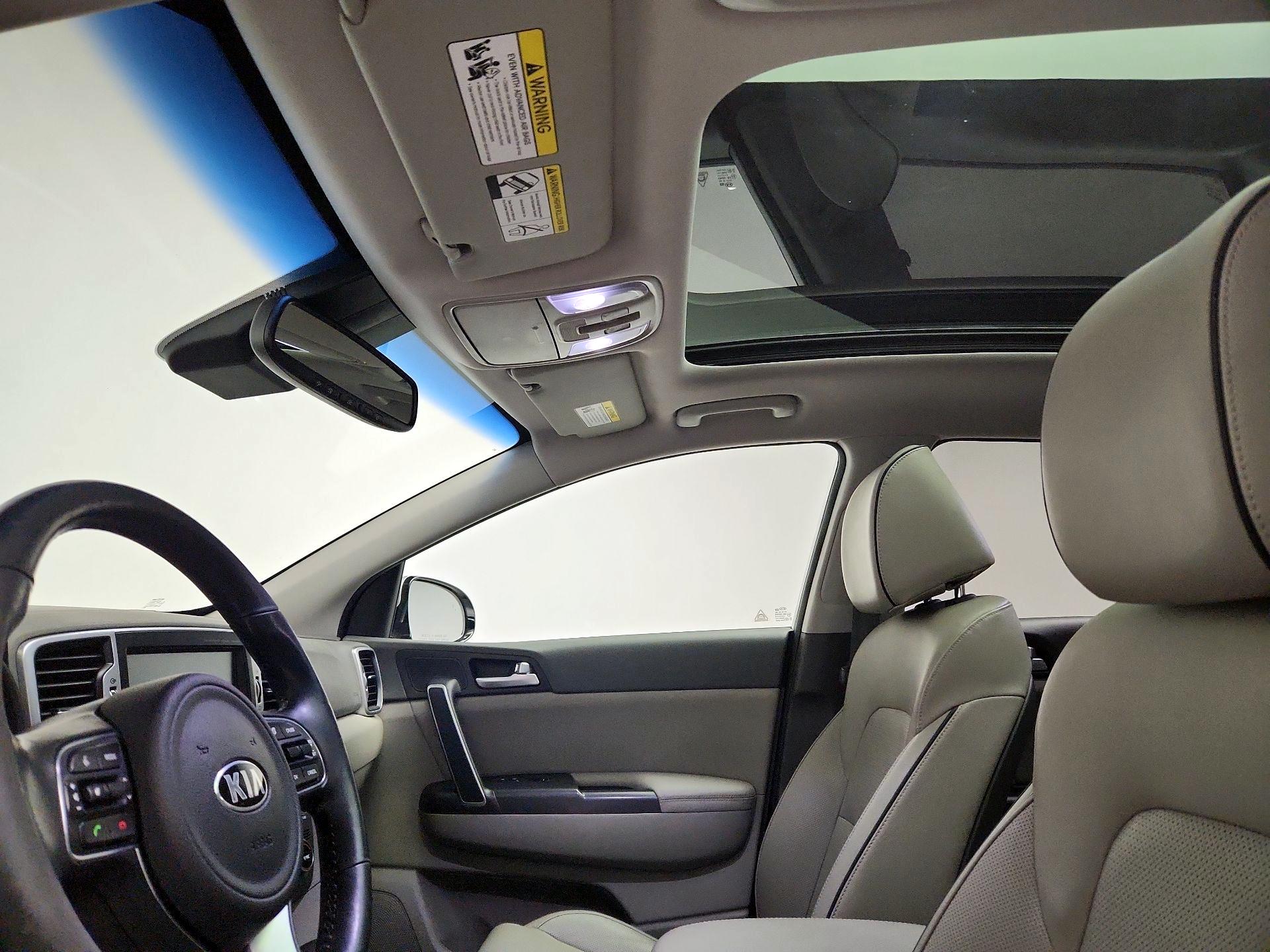 Thumbnail: 2017 Kia Sportage - 20