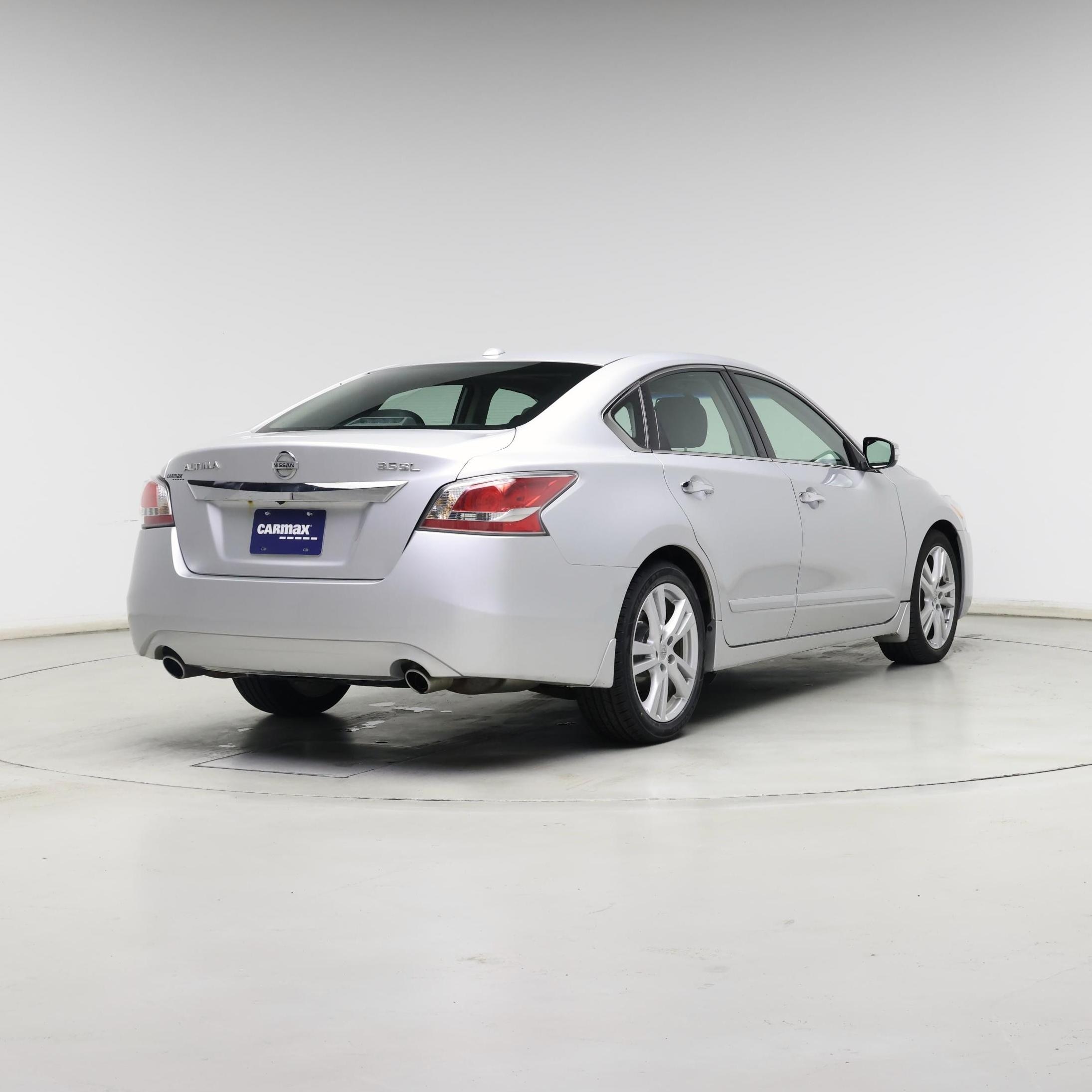 Thumbnail: 2015 Nissan Altima - 8