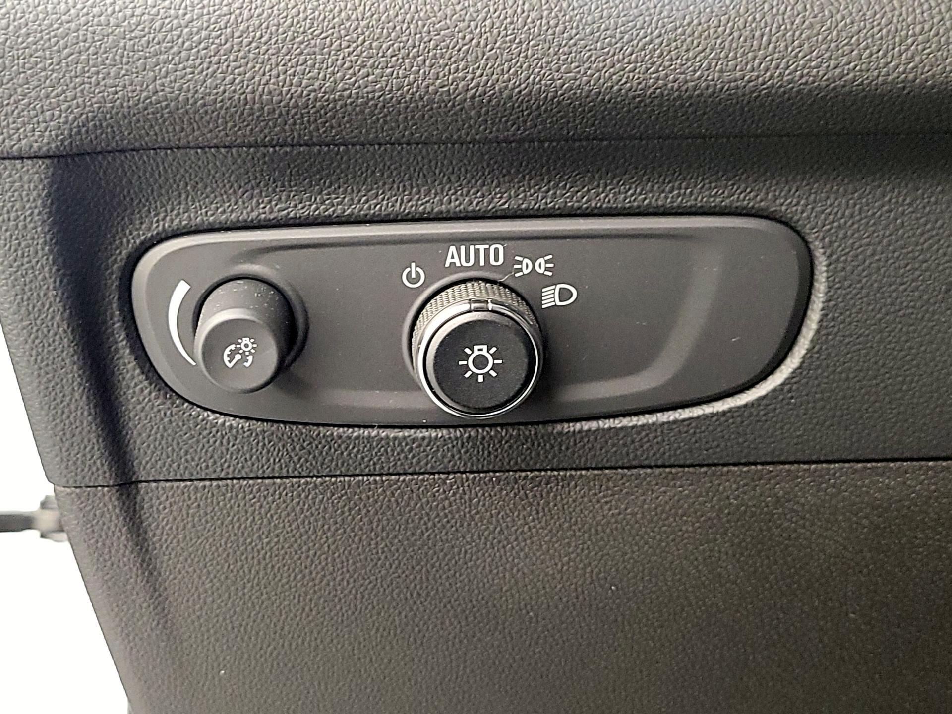 Thumbnail: 2022 Buick Envision - 13