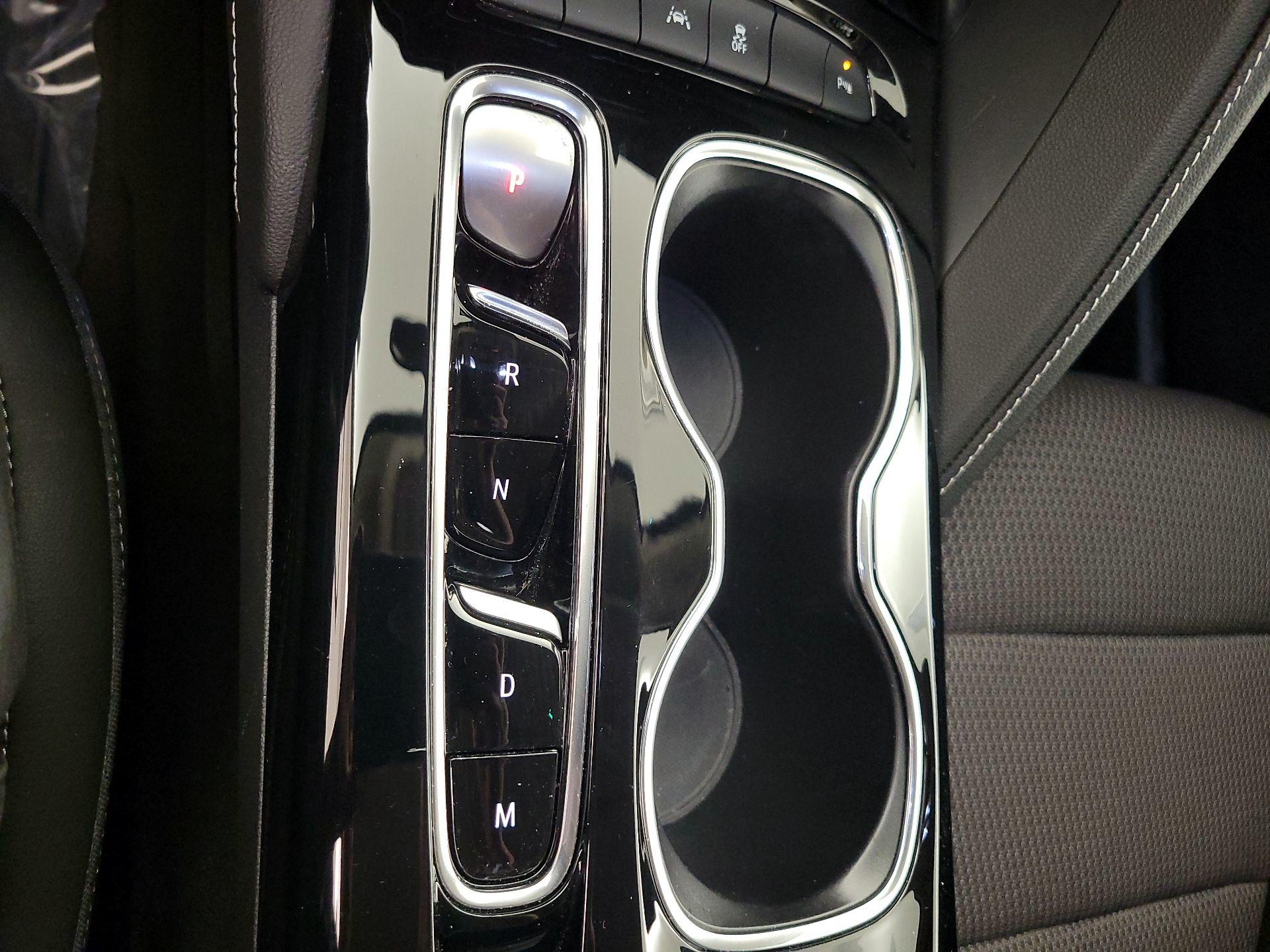 Thumbnail: 2022 Buick Envision - 17