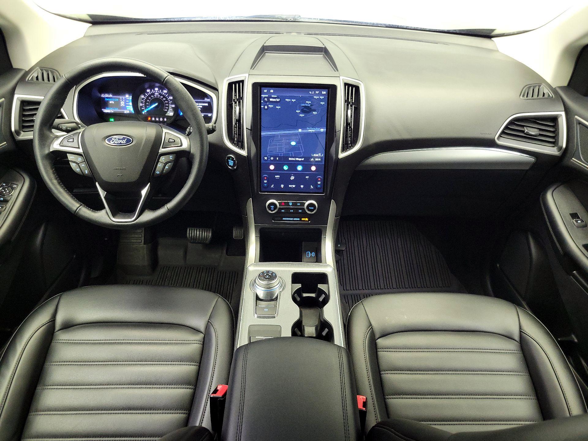Thumbnail: 2021 Ford Edge - 9