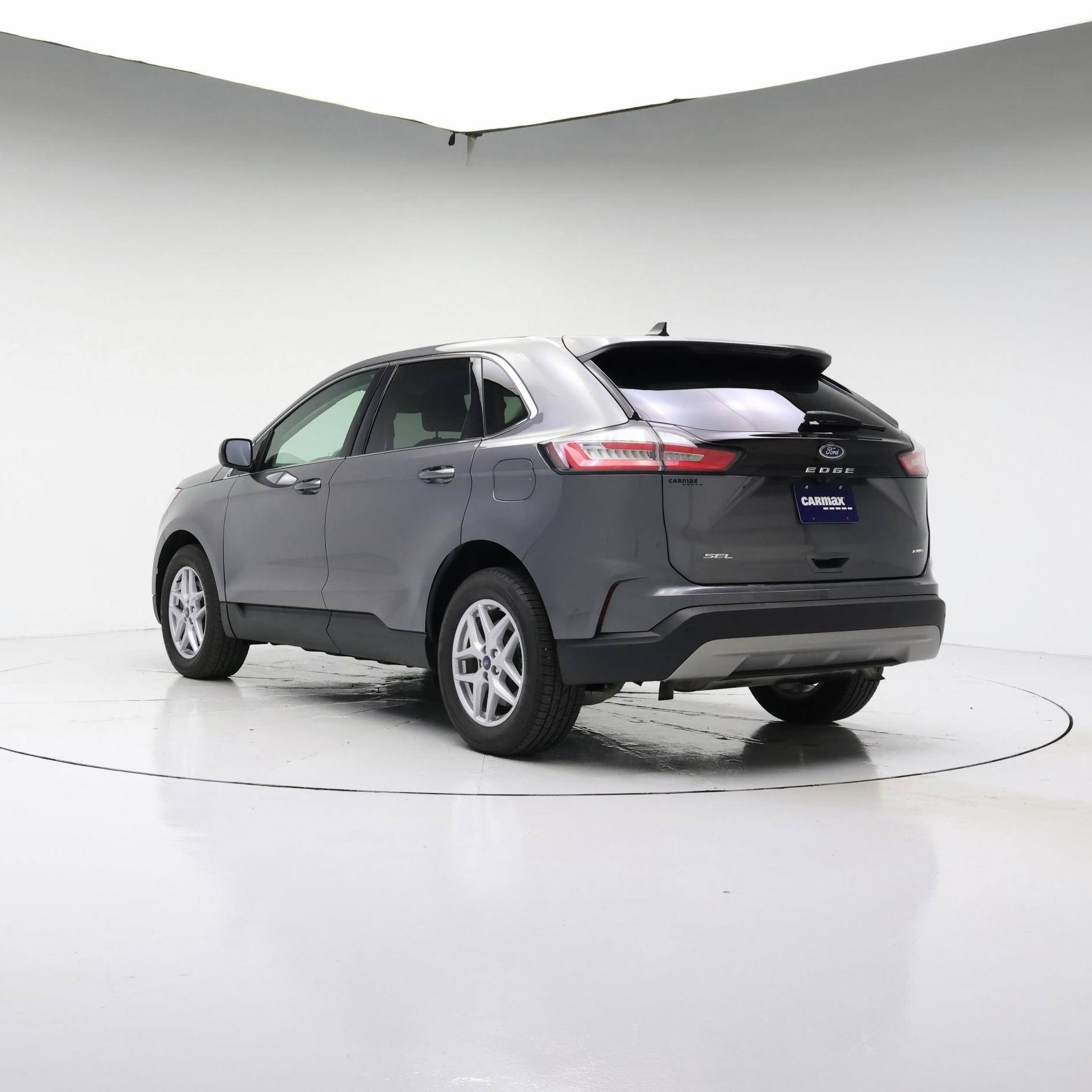 Thumbnail: 2021 Ford Edge - 2