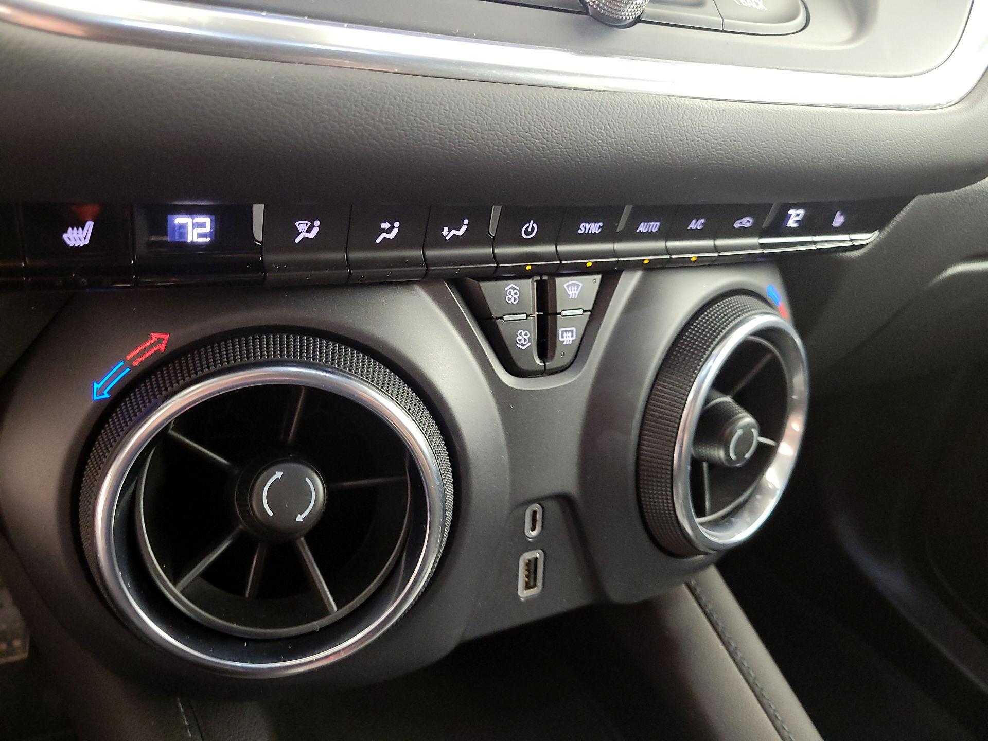 Thumbnail: 2022 Chevrolet Blazer - 16