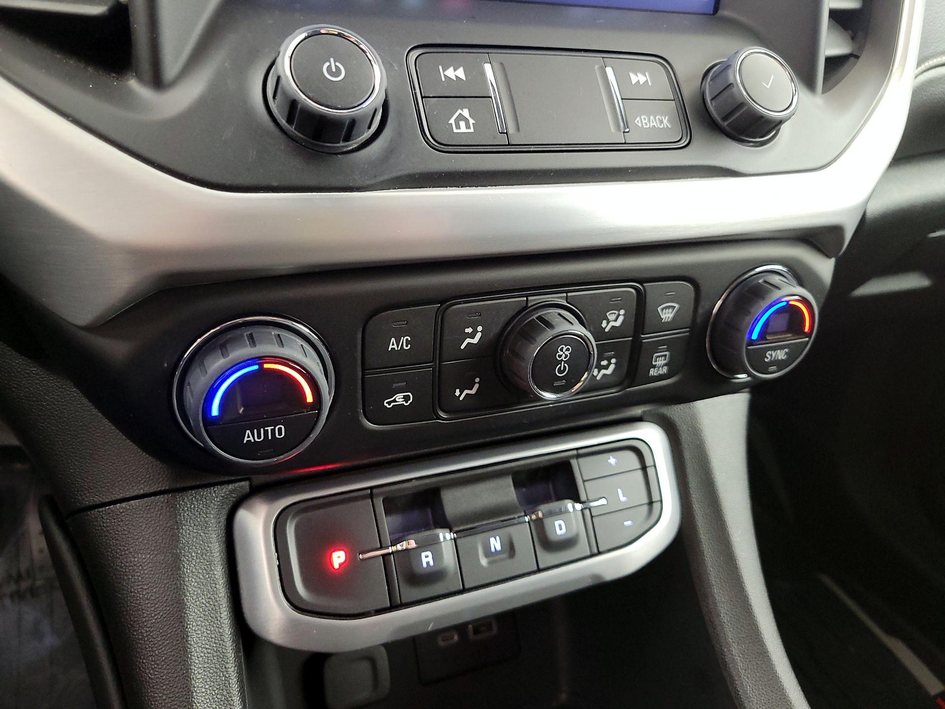 Thumbnail: 2023 GMC Acadia - 16