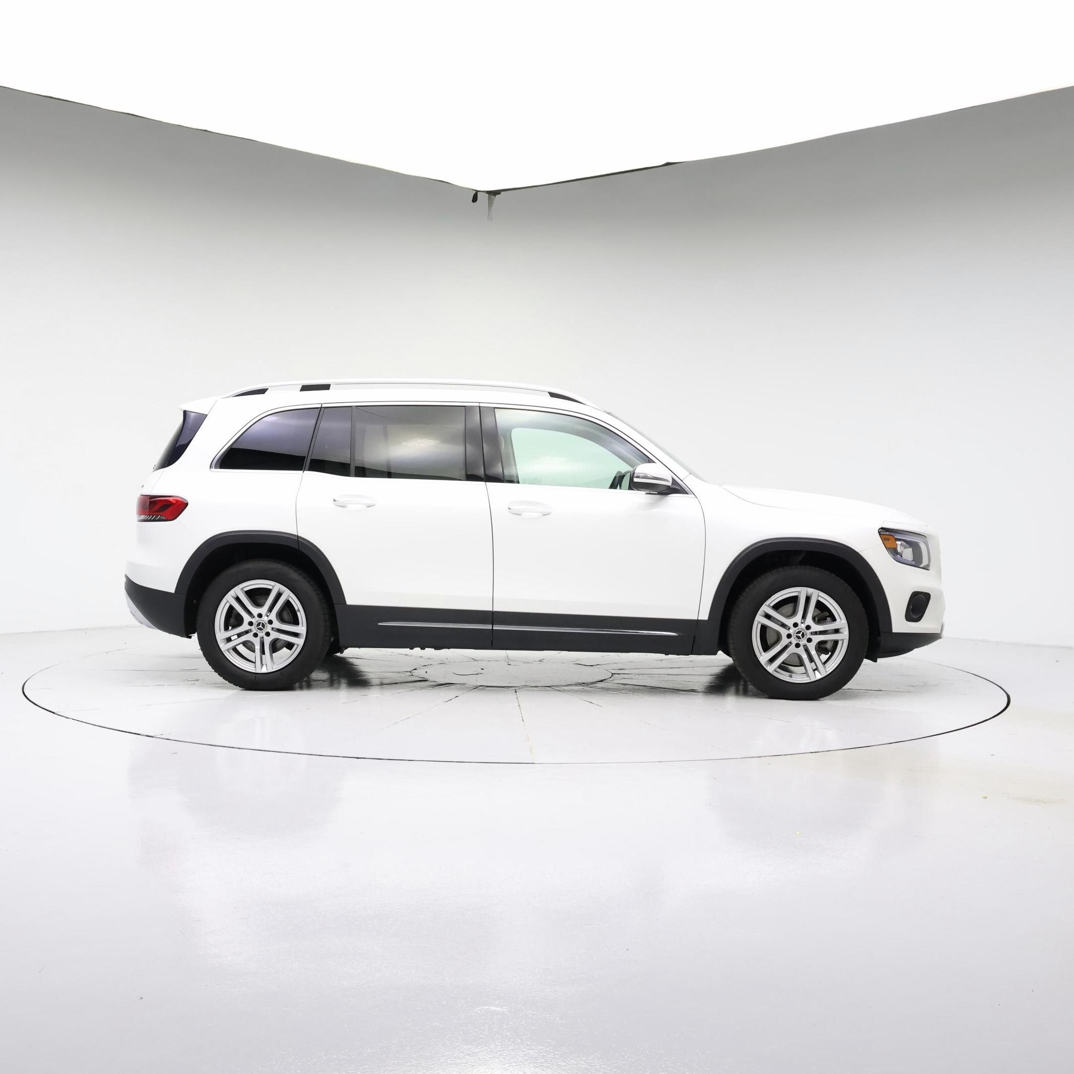 Thumbnail: 2022 Mercedes-Benz GLB - 7