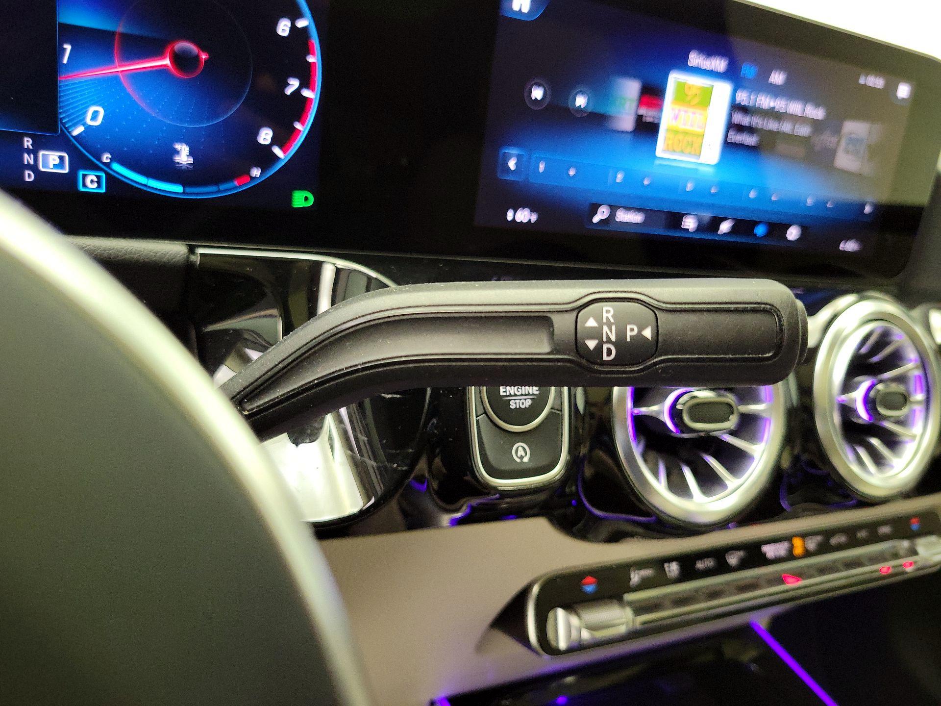 Thumbnail: 2023 Mercedes-Benz GLA - 18