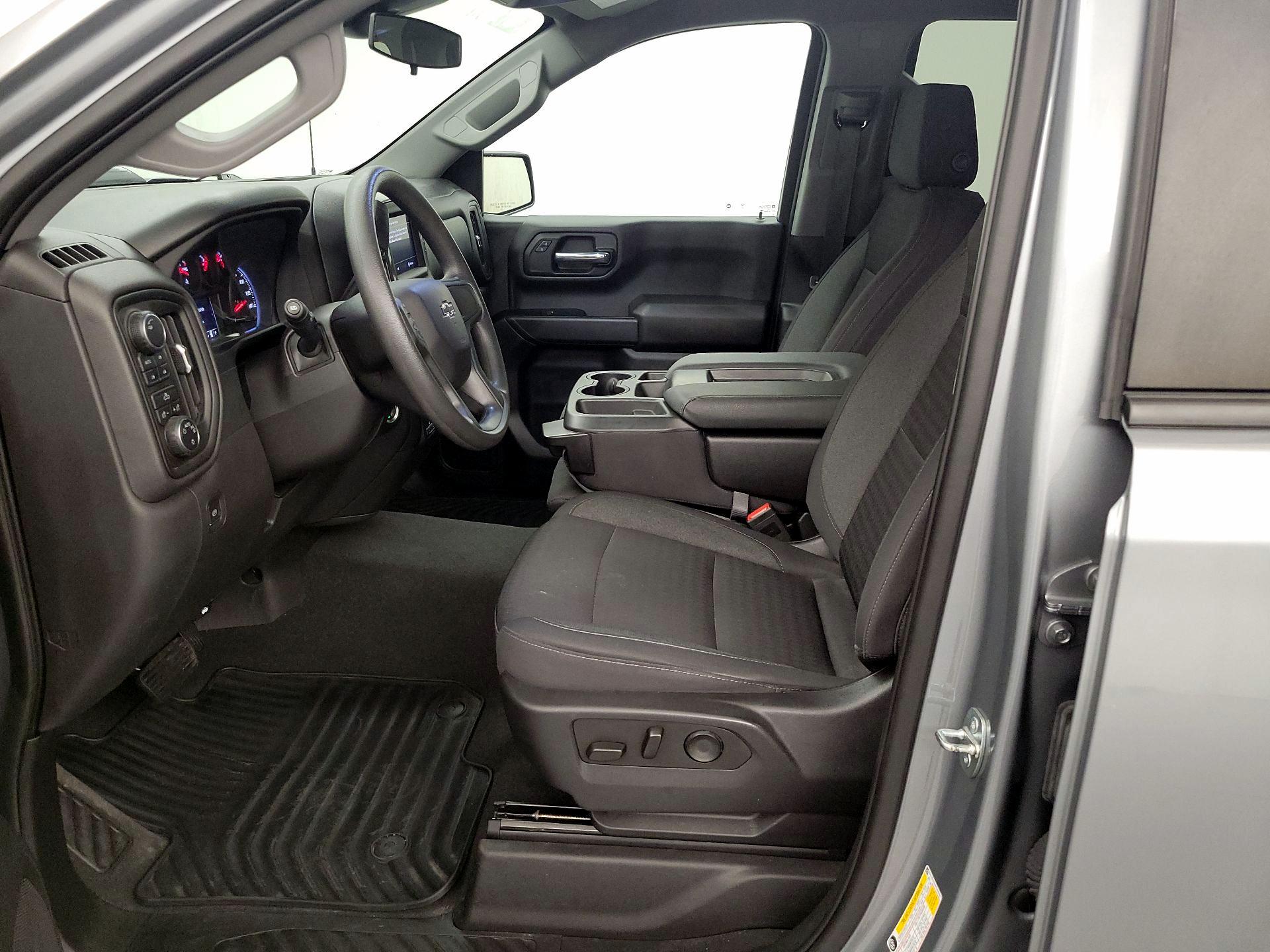 Thumbnail: 2023 Chevrolet Silverado 1500 - 11